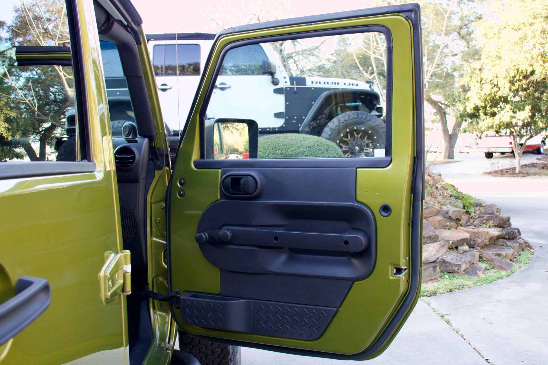 Used-2008-Jeep-Wrangler-Unlimited-X