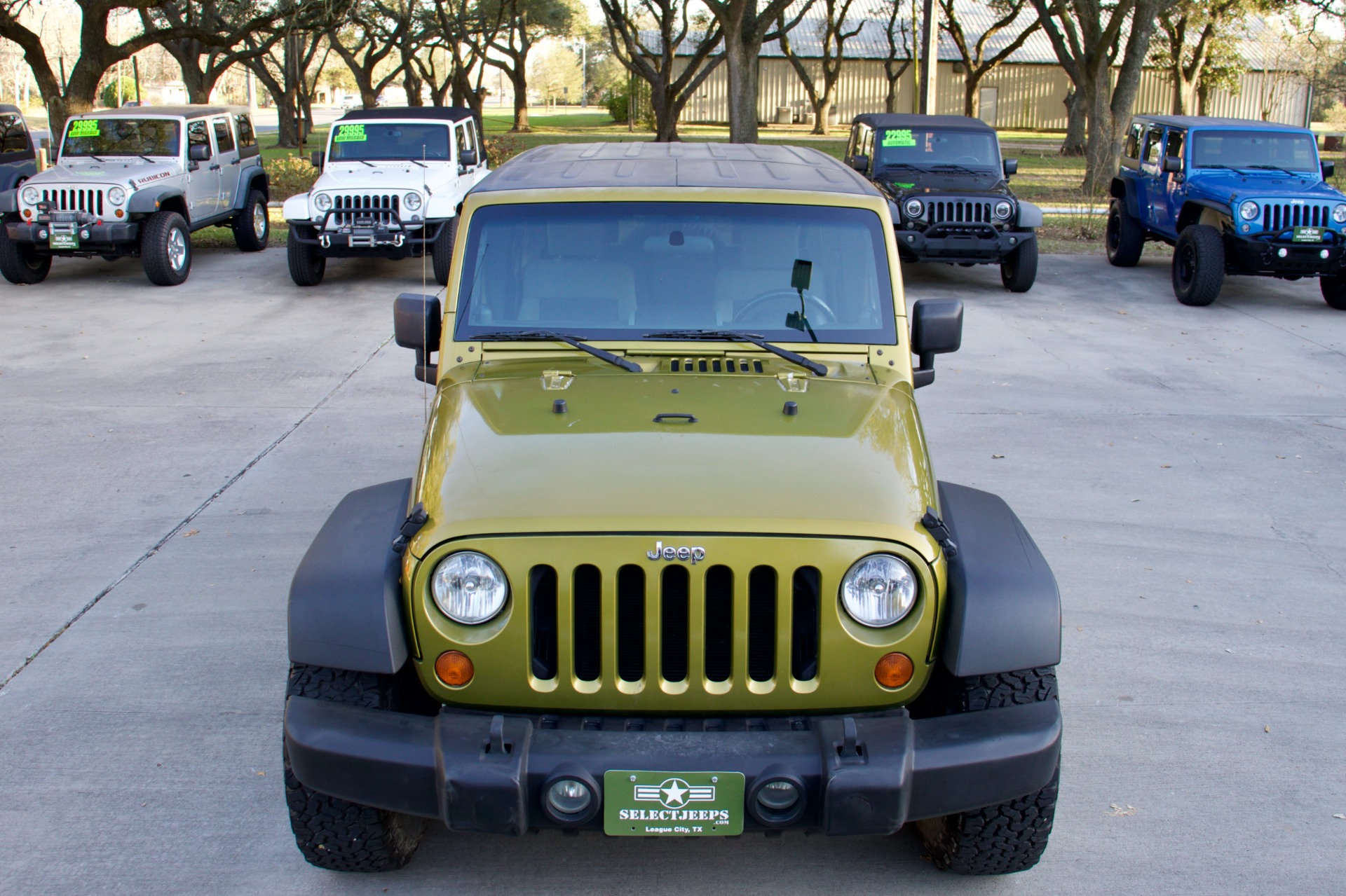 Used-2008-Jeep-Wrangler-Unlimited-X