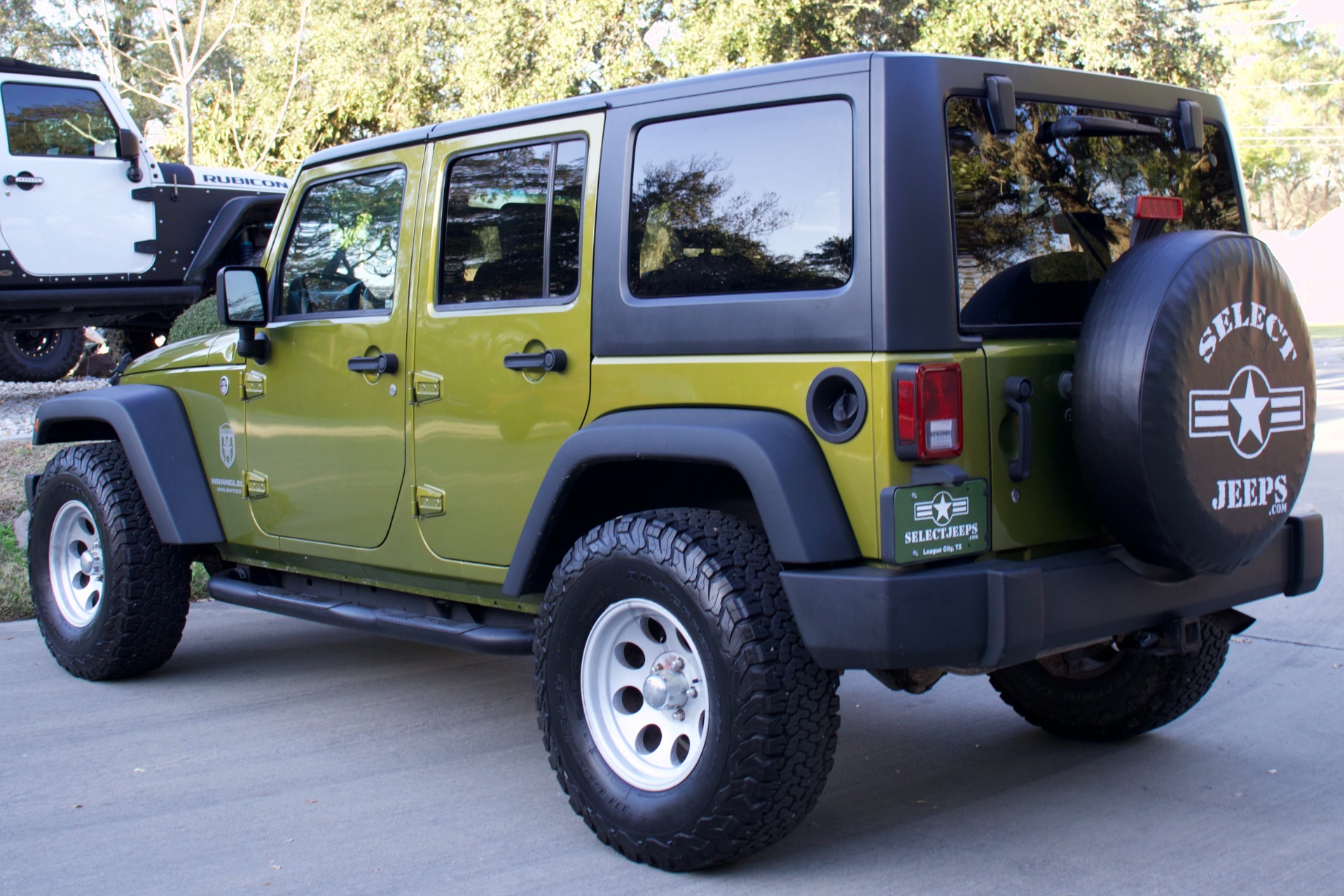 Used-2008-Jeep-Wrangler-Unlimited-X