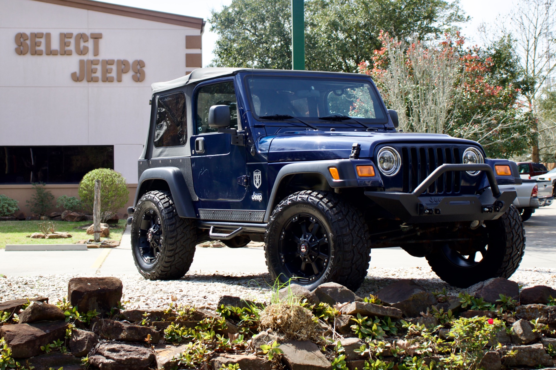 Used-2000-Jeep-Wrangler-Sport