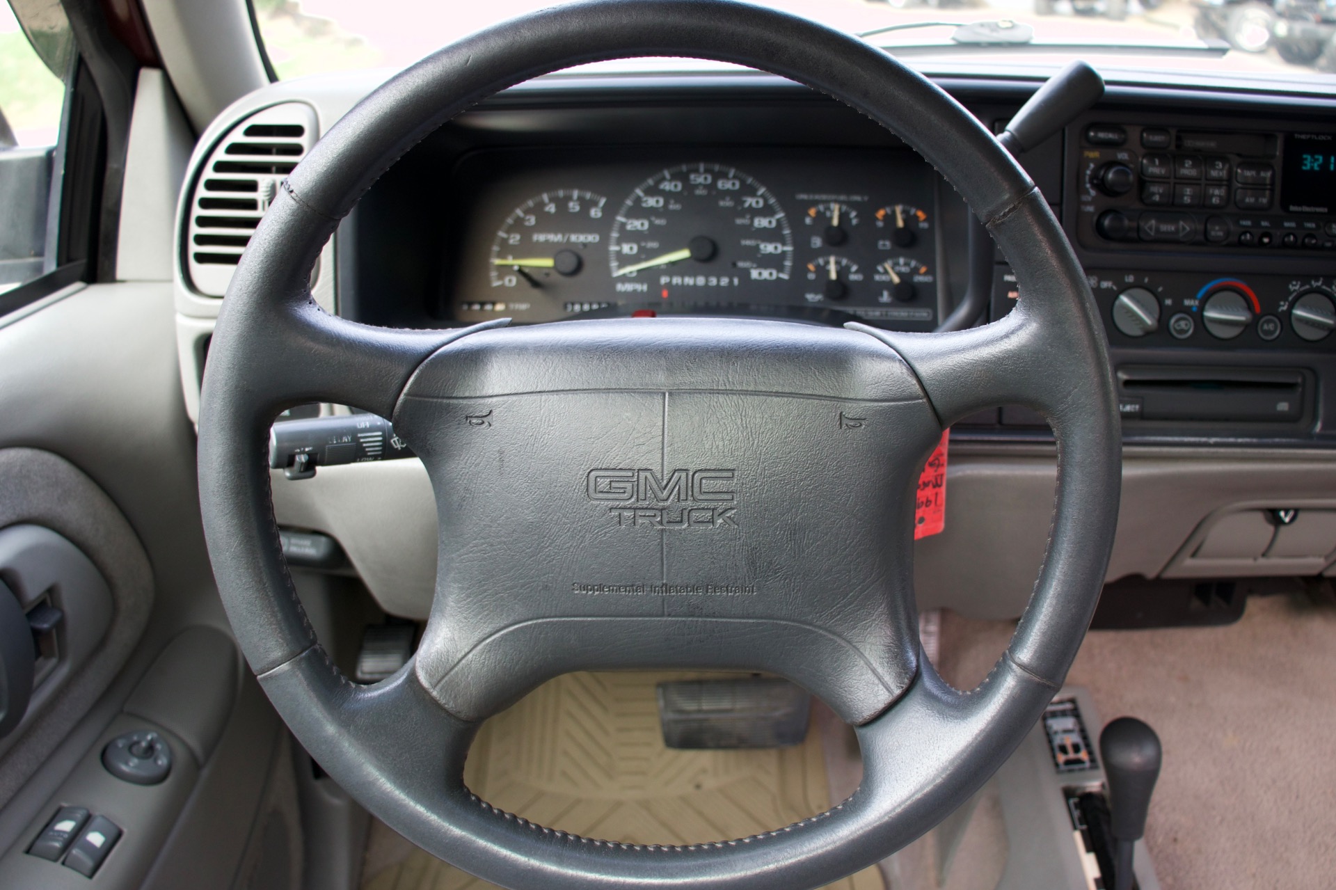 Used-1997-GMC-Sierra-1500-SLE