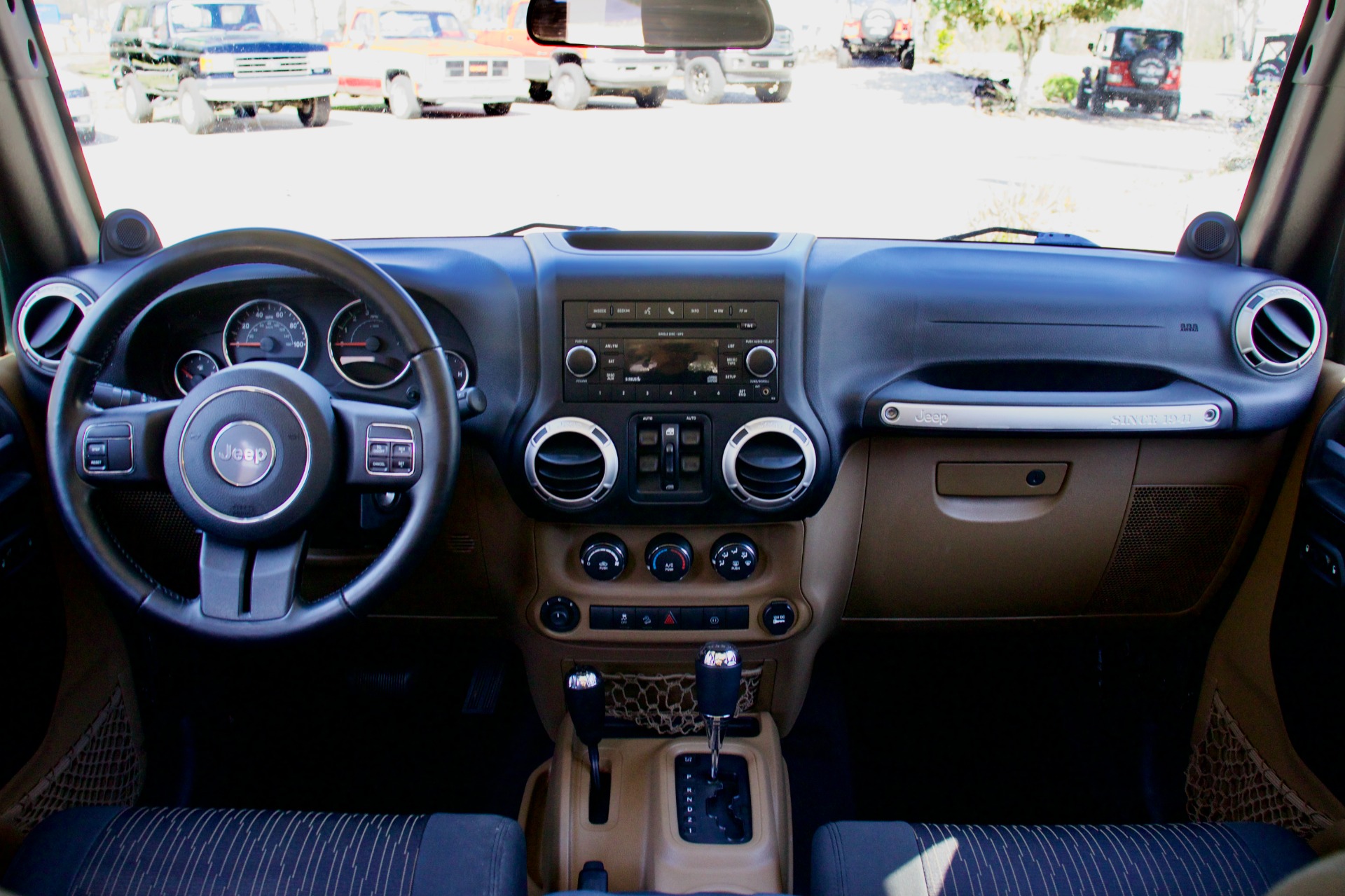 Used-2011-Jeep-Wrangler-Unlimited-Sahara