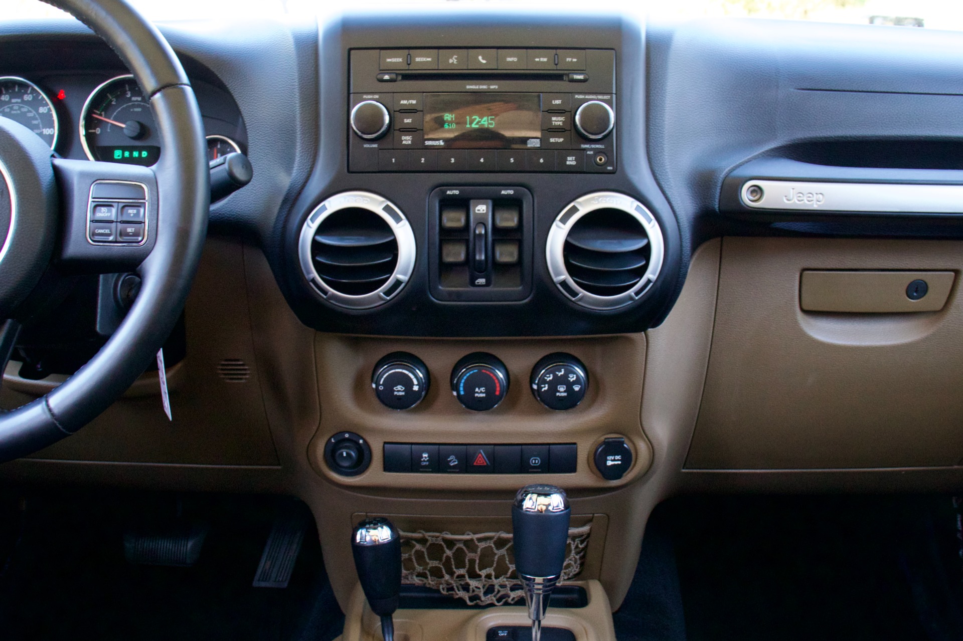 Used-2011-Jeep-Wrangler-Unlimited-Sahara