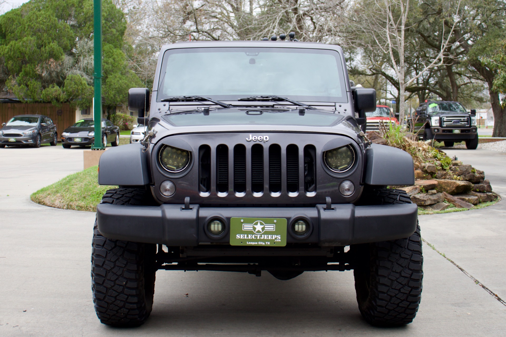 Used-2014-Jeep-Wrangler-Unlimited-Rubicon