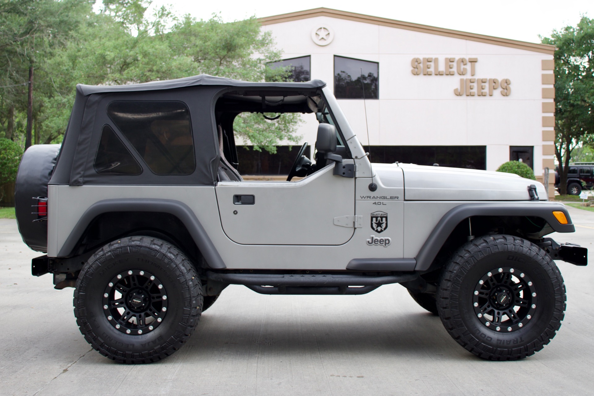 Used-2000-Jeep-Wrangler-Sport