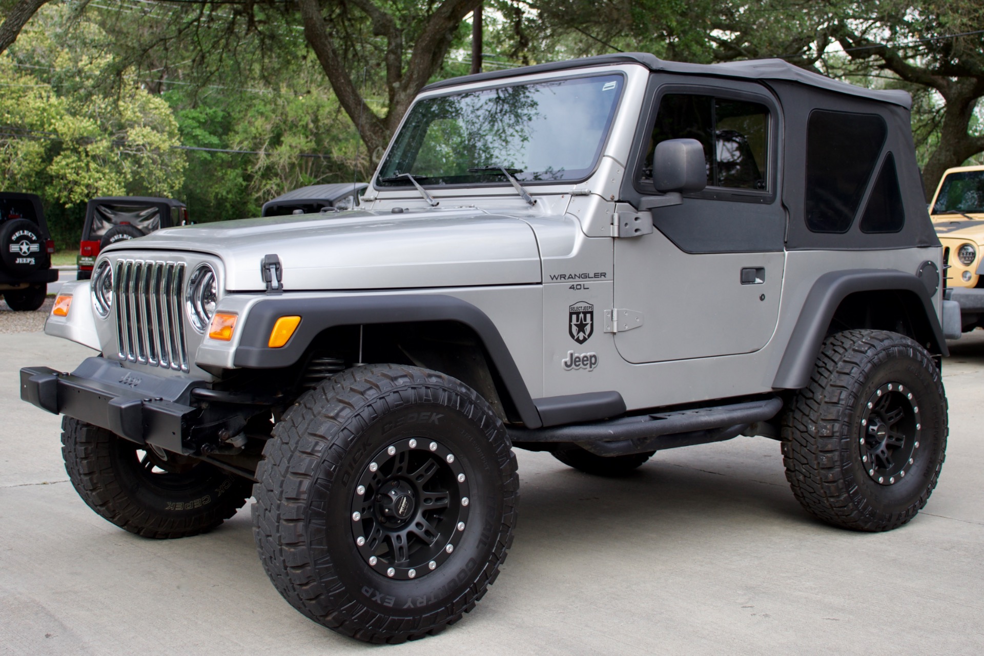 Used-2000-Jeep-Wrangler-Sport