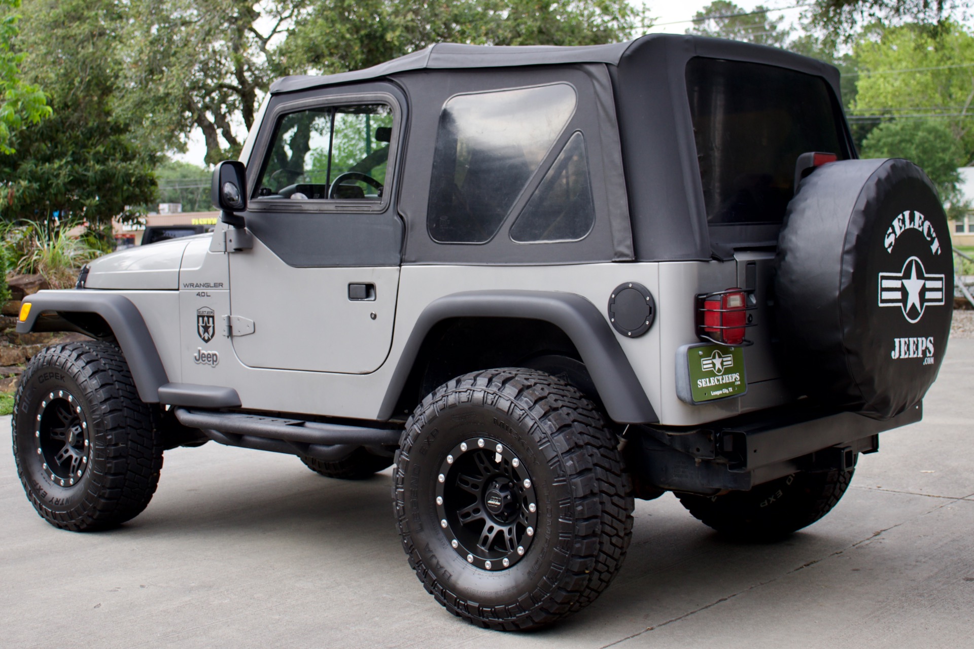 Used-2000-Jeep-Wrangler-Sport