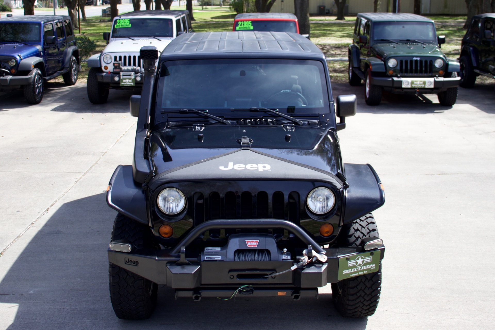 Used-2009-Jeep-Wrangler-Unlimited-Rubicon