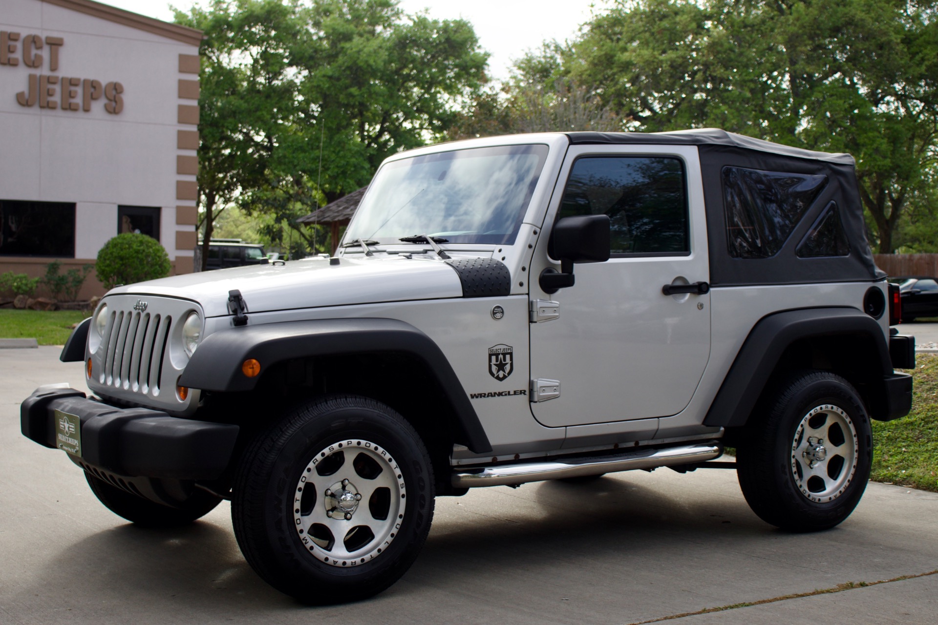 Used-2009-Jeep-Wrangler-X