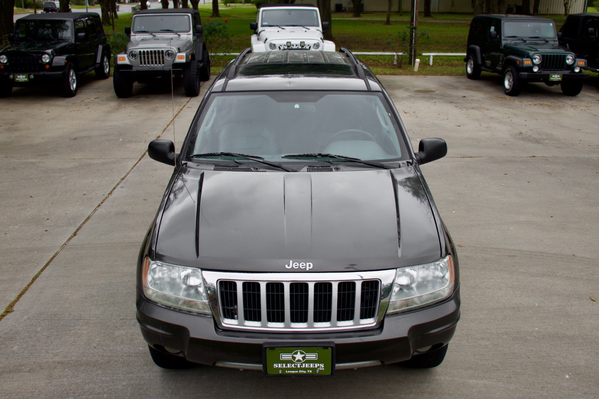 Used-2004-Jeep-Grand-Cherokee-Limited