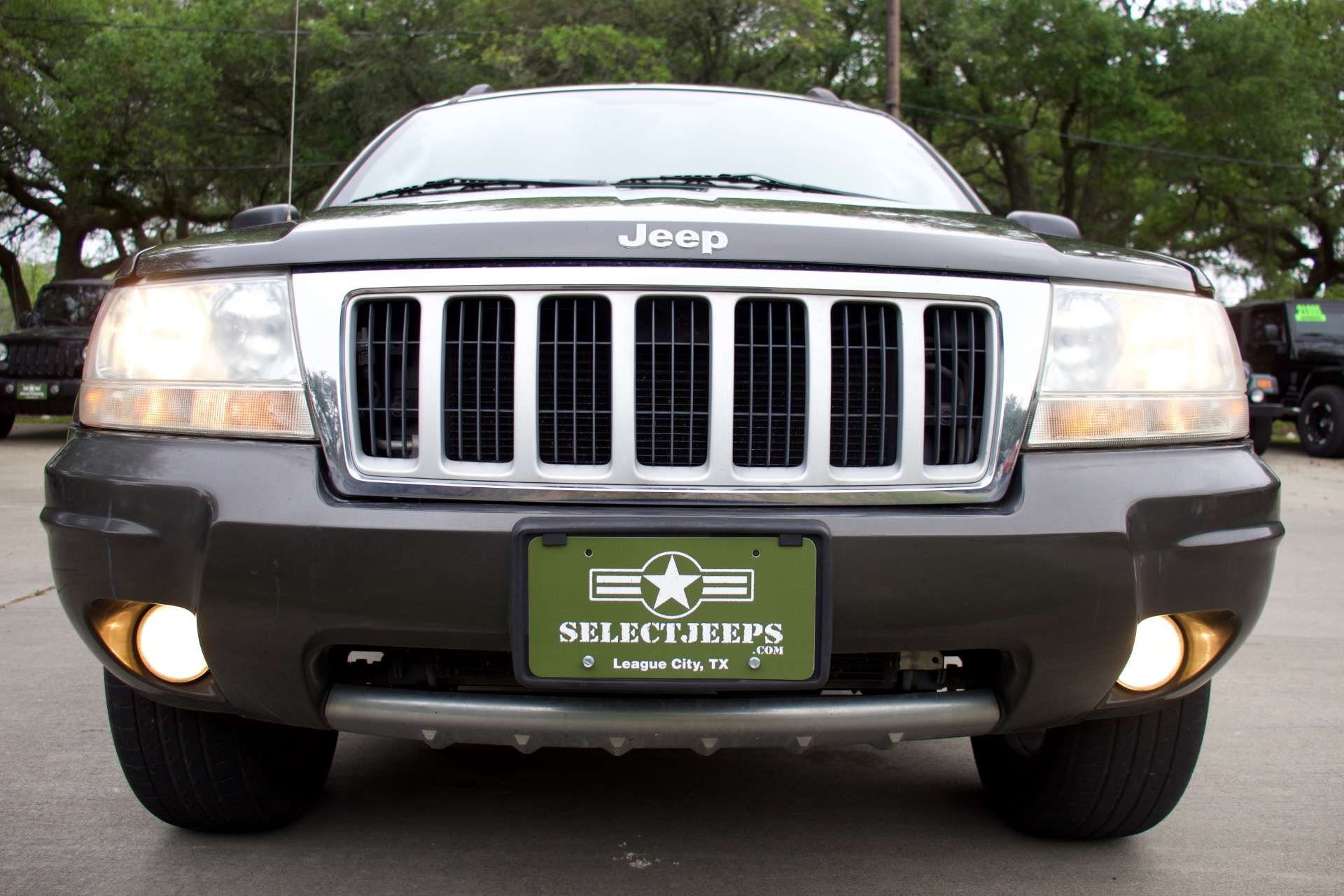 Used-2004-Jeep-Grand-Cherokee-Limited