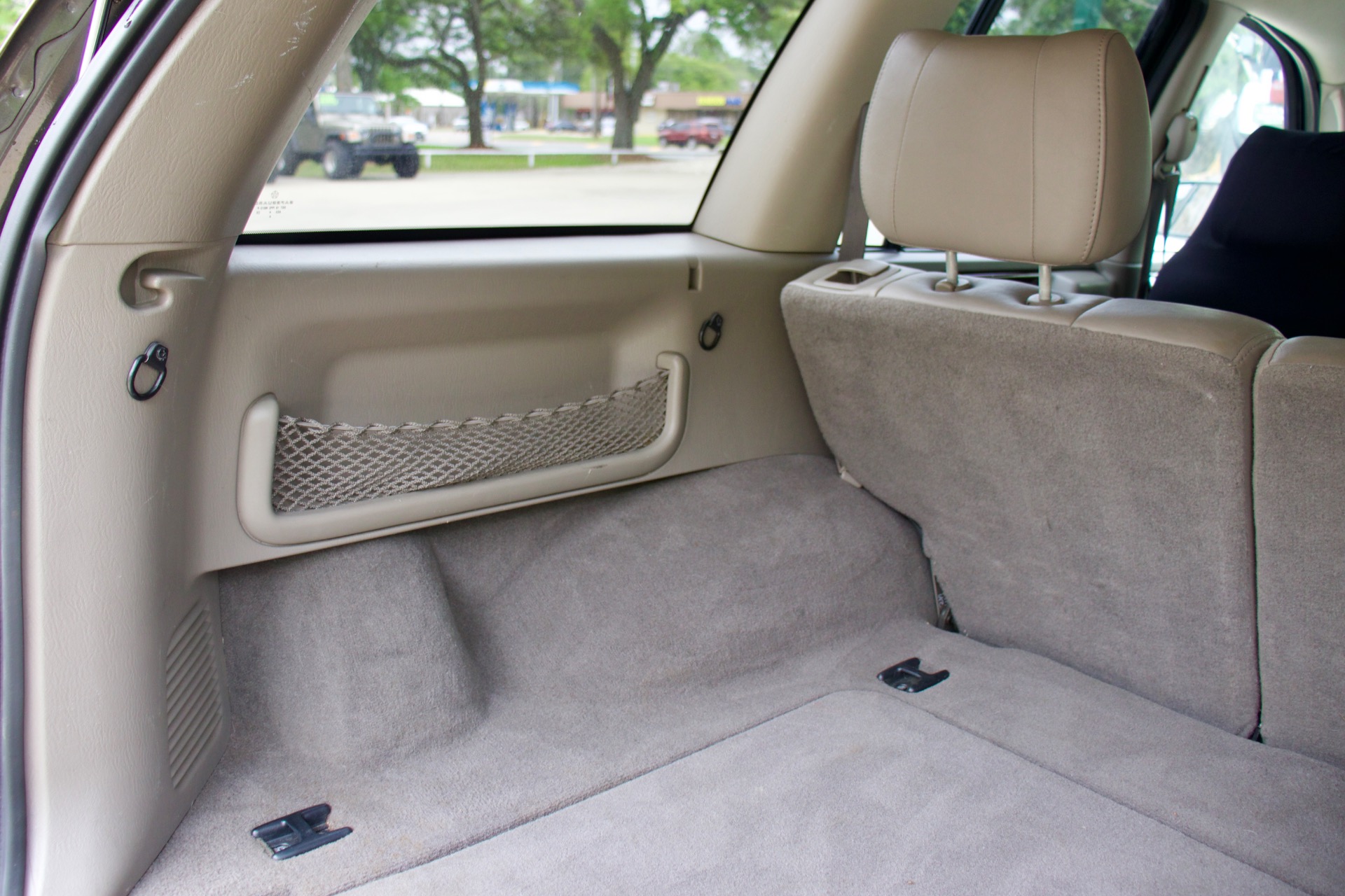 Used-2004-Jeep-Grand-Cherokee-Limited