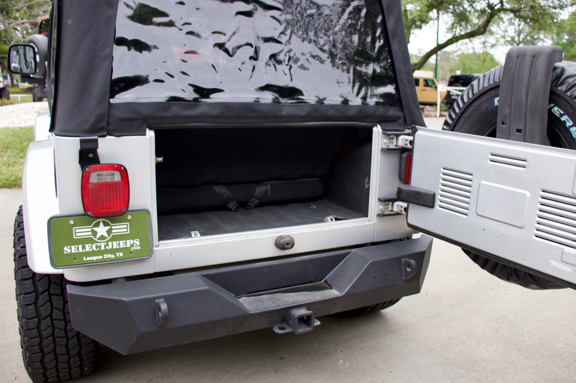 Used-2005-Jeep-Wrangler-X