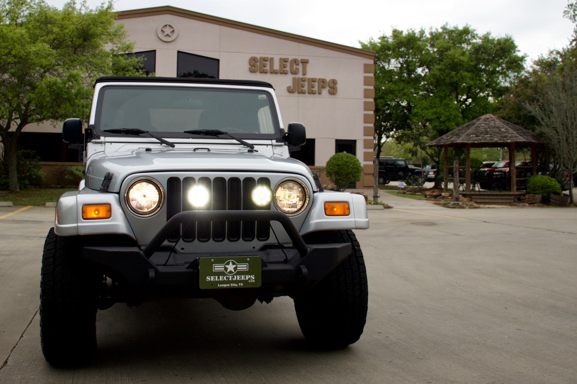 Used-2005-Jeep-Wrangler-X