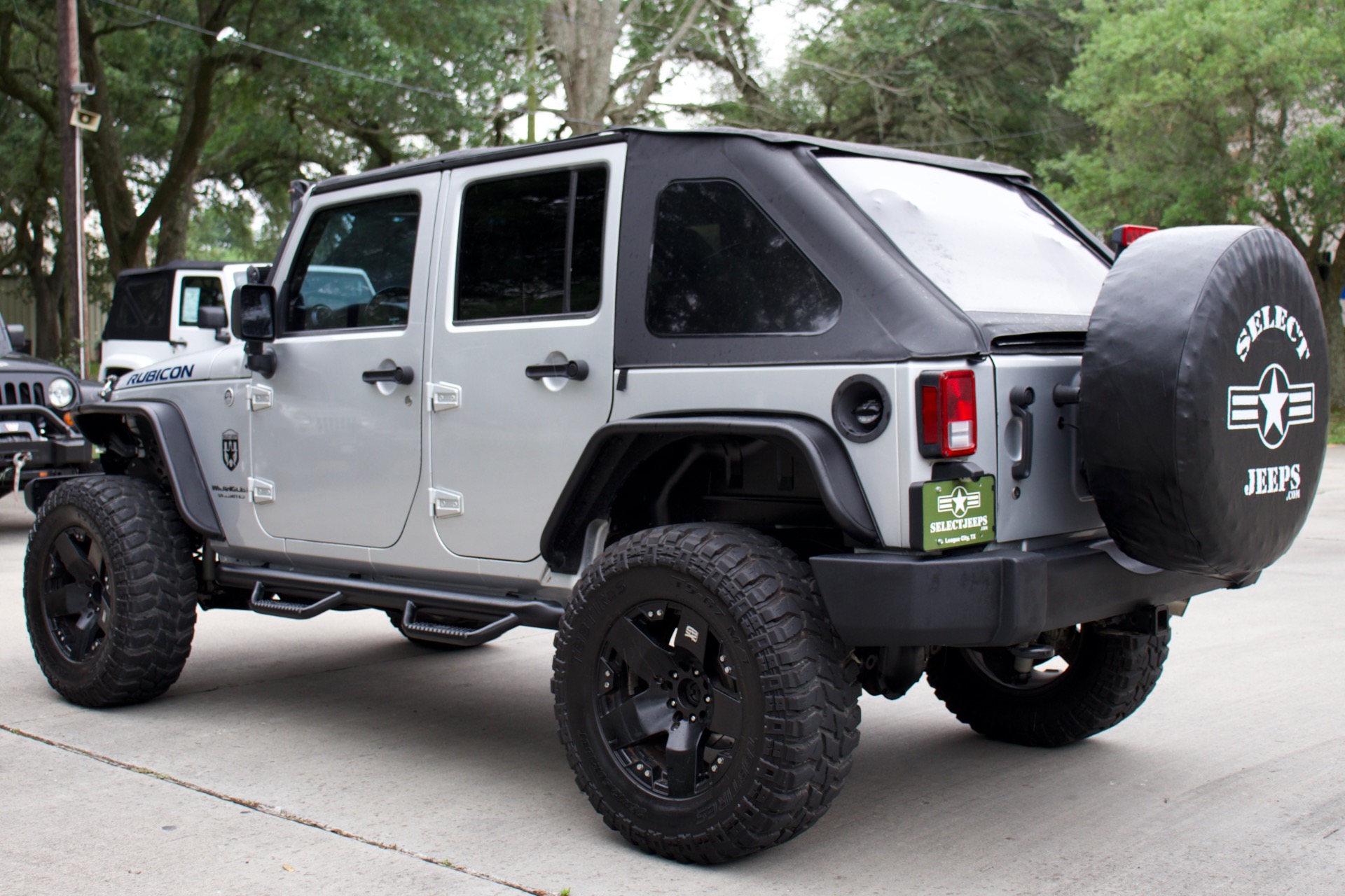 Used-2011-Jeep-Wrangler-Unlimited-Rubicon