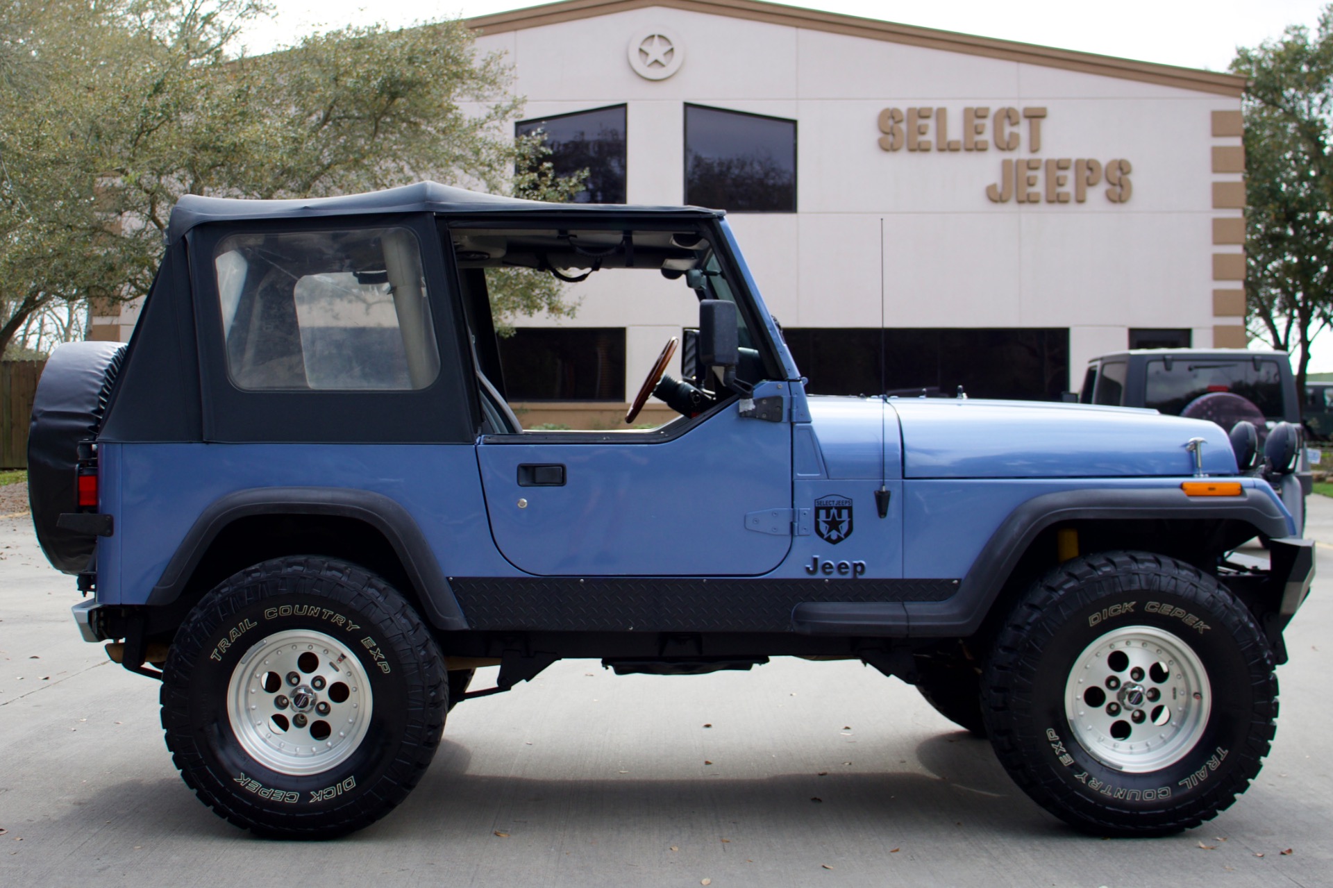 Used-1992-Jeep-Wrangler