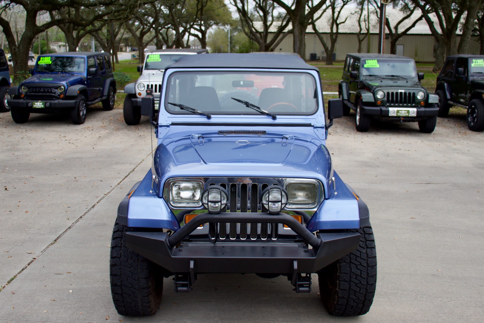 Used-1992-Jeep-Wrangler