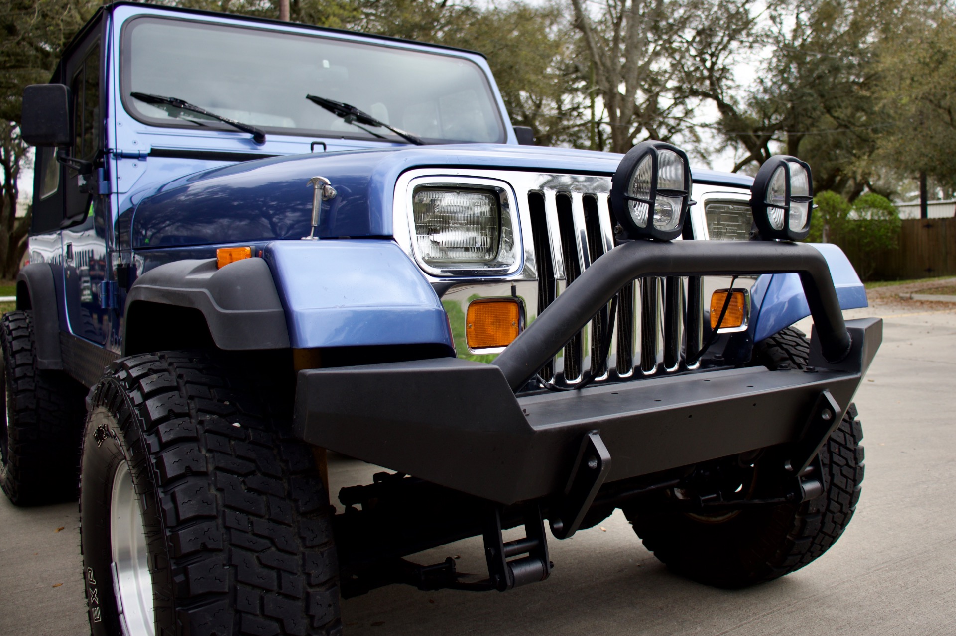 Used-1992-Jeep-Wrangler