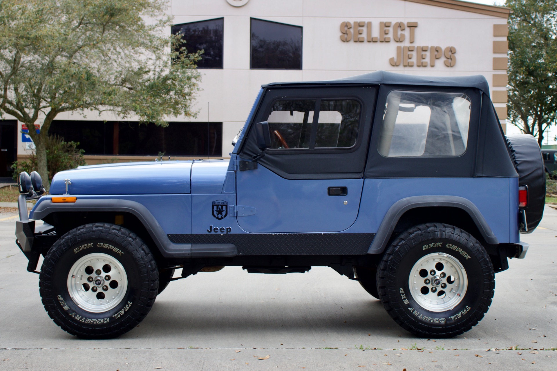 Used-1992-Jeep-Wrangler