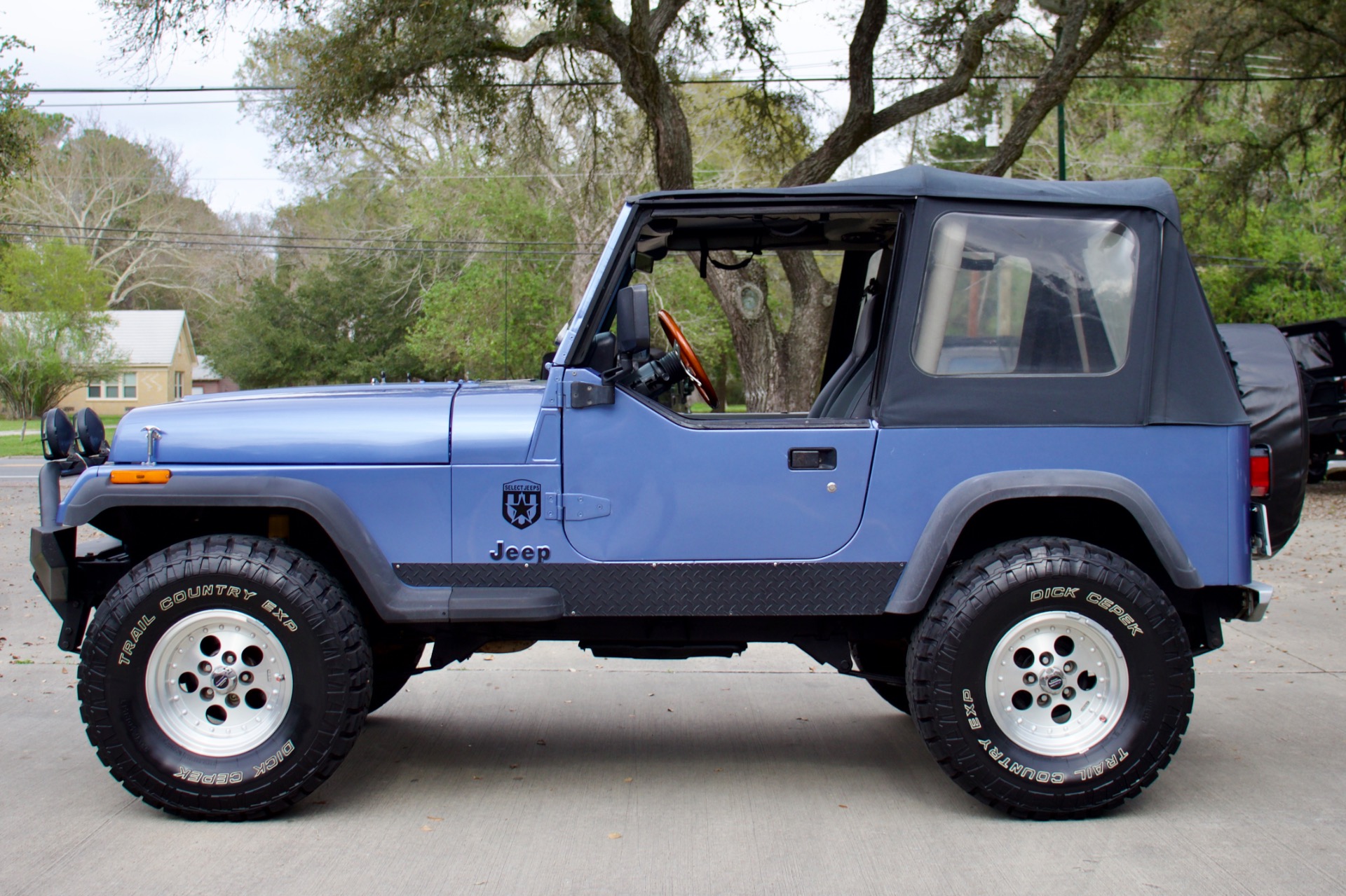 Used-1992-Jeep-Wrangler