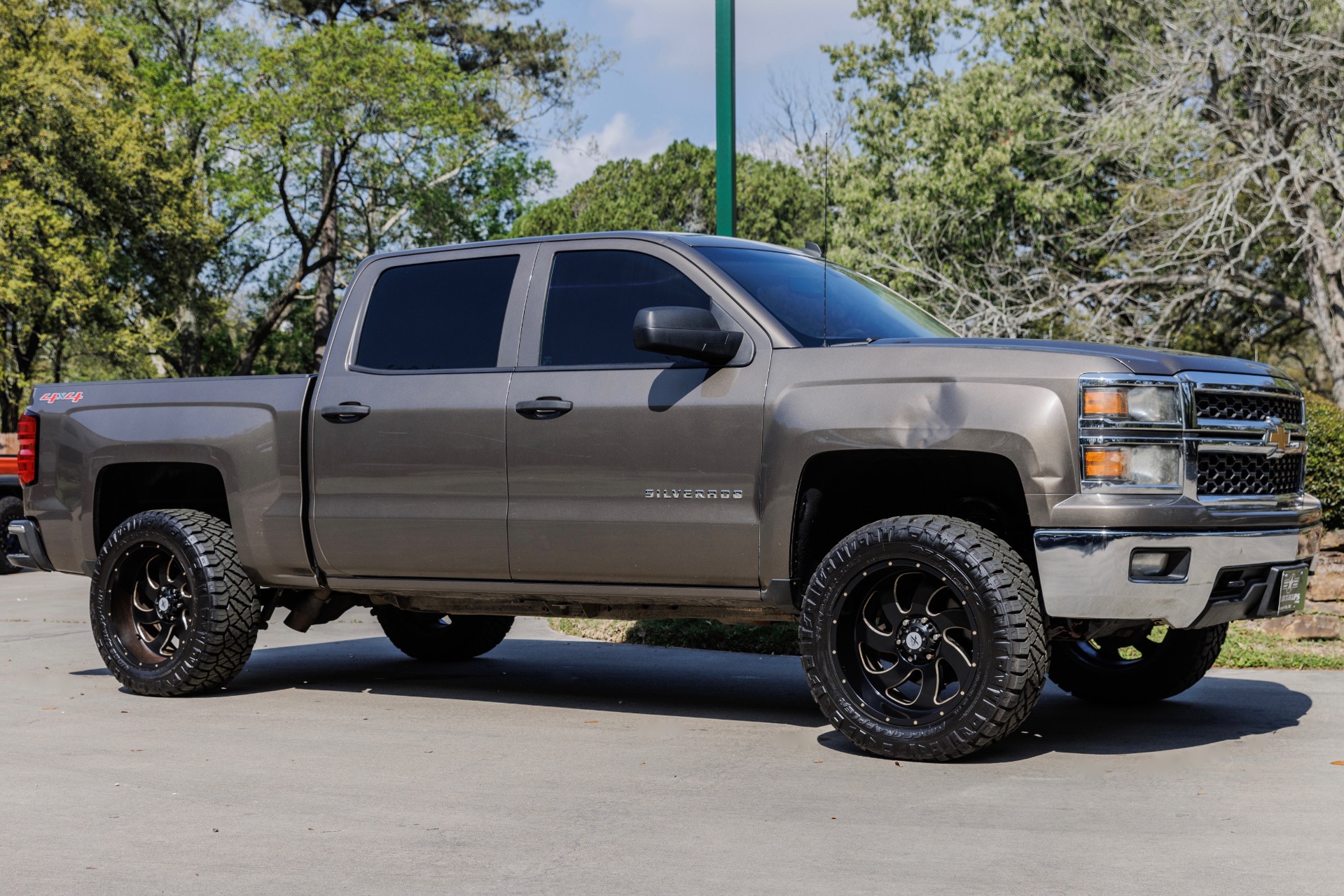 Used-2014-Chevrolet-Silverado-1500-LT For Sale | Select Jeeps Inc. Used-2014-Chevrolet-Silverado-1500-LT