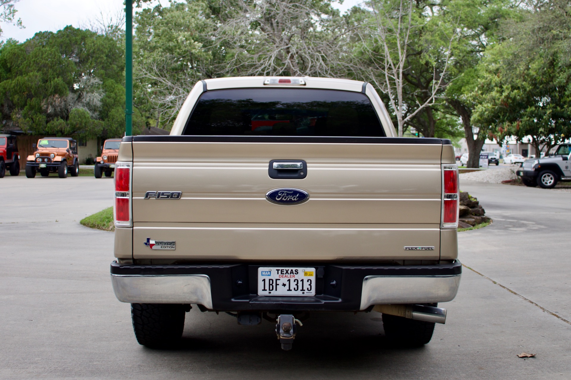 Used-2014-Ford-F-150-XLT