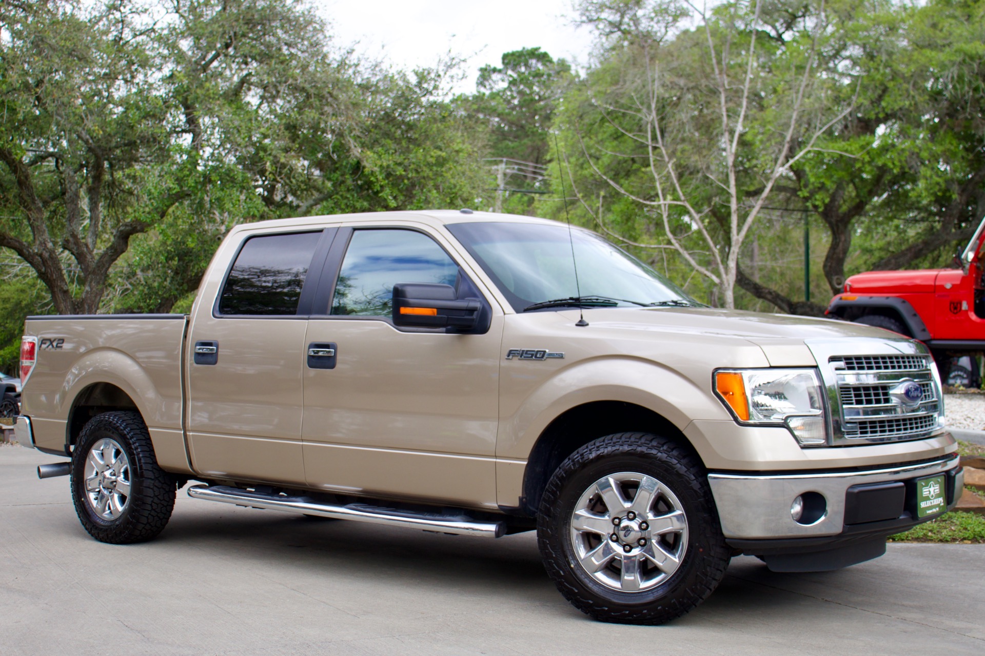 Used-2014-Ford-F-150-XLT