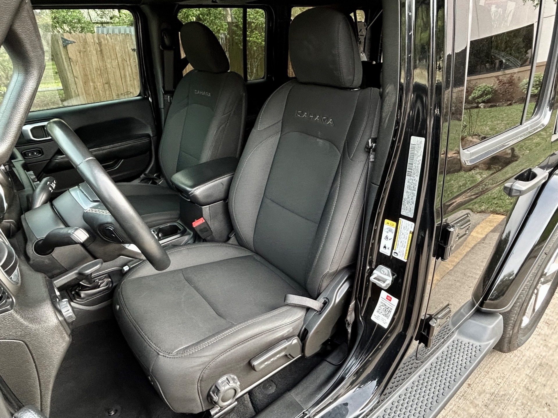 Used-2018-Jeep-Wrangler-Unlimited-Sahara