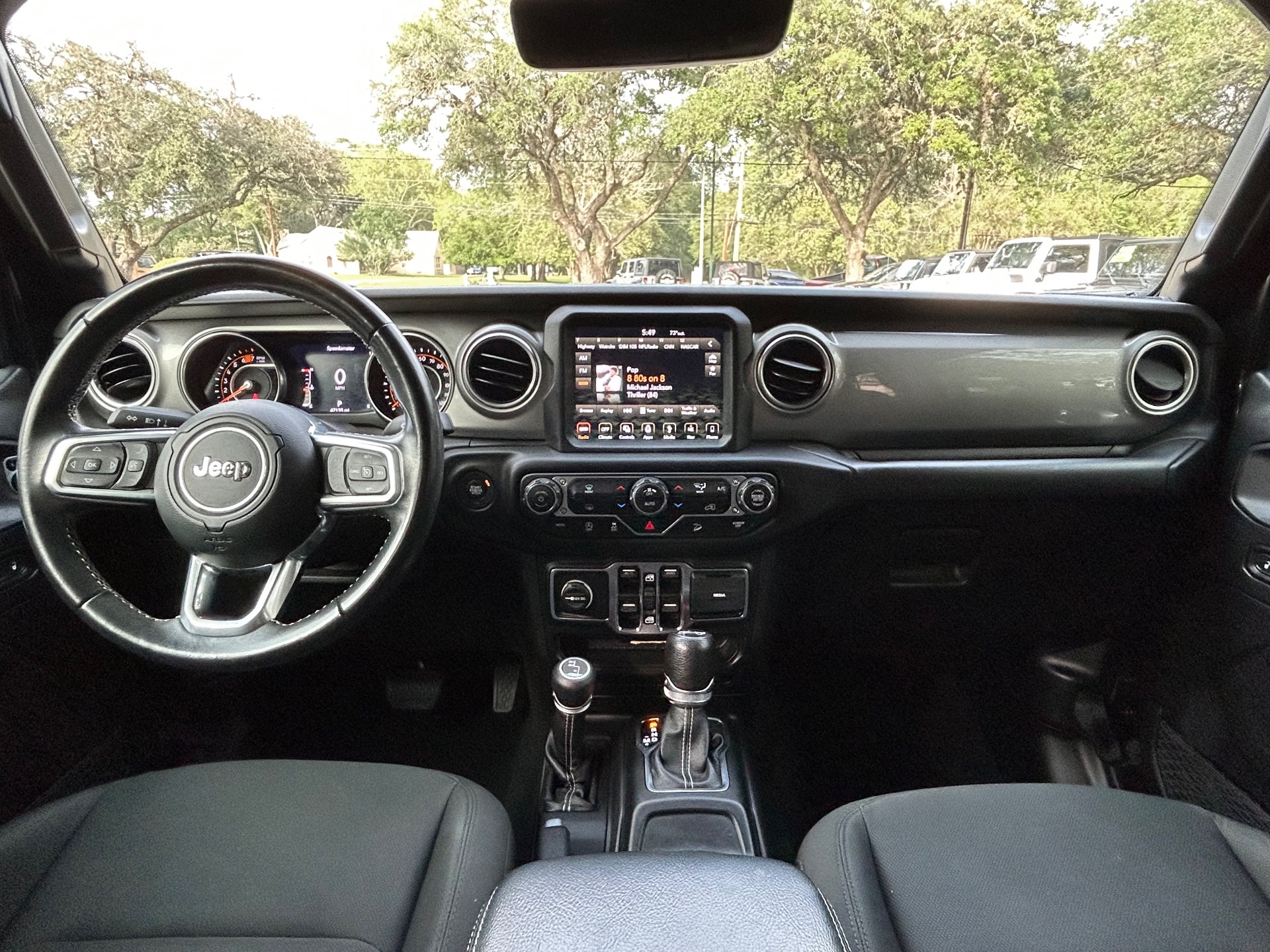 Used-2018-Jeep-Wrangler-Unlimited-Sahara