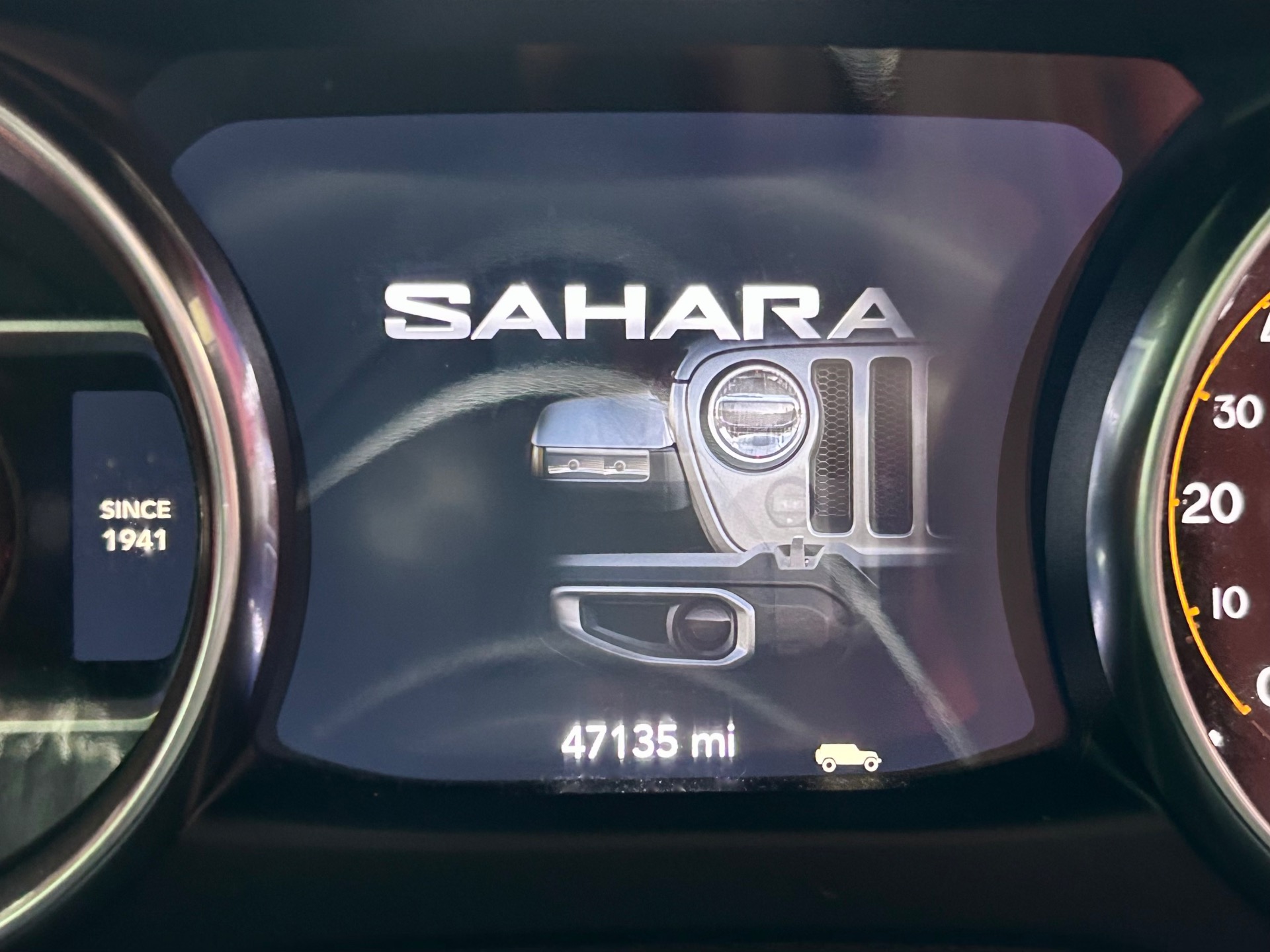Used-2018-Jeep-Wrangler-Unlimited-Sahara