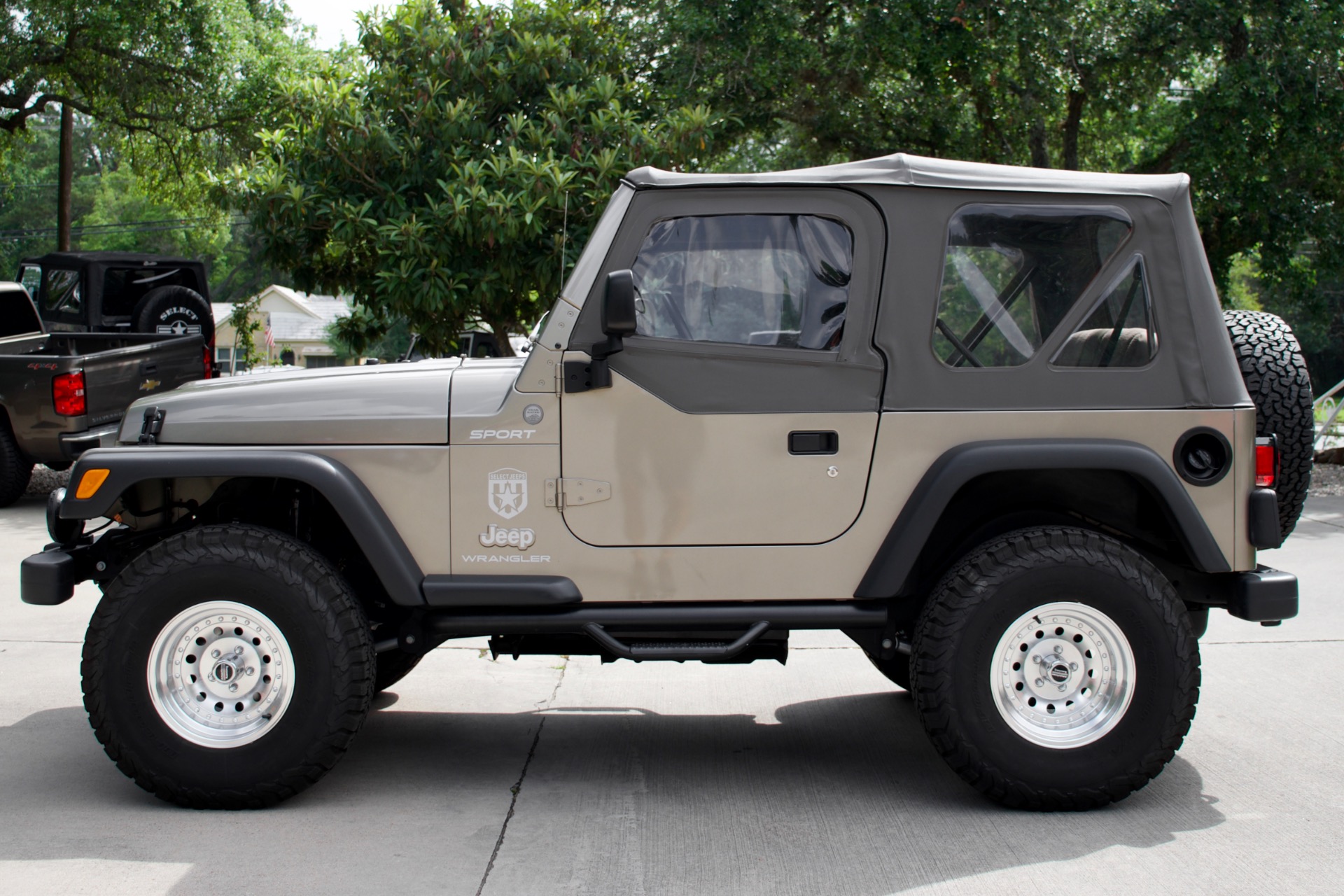 Used-2004-Jeep-Wrangler-Sport-Sport