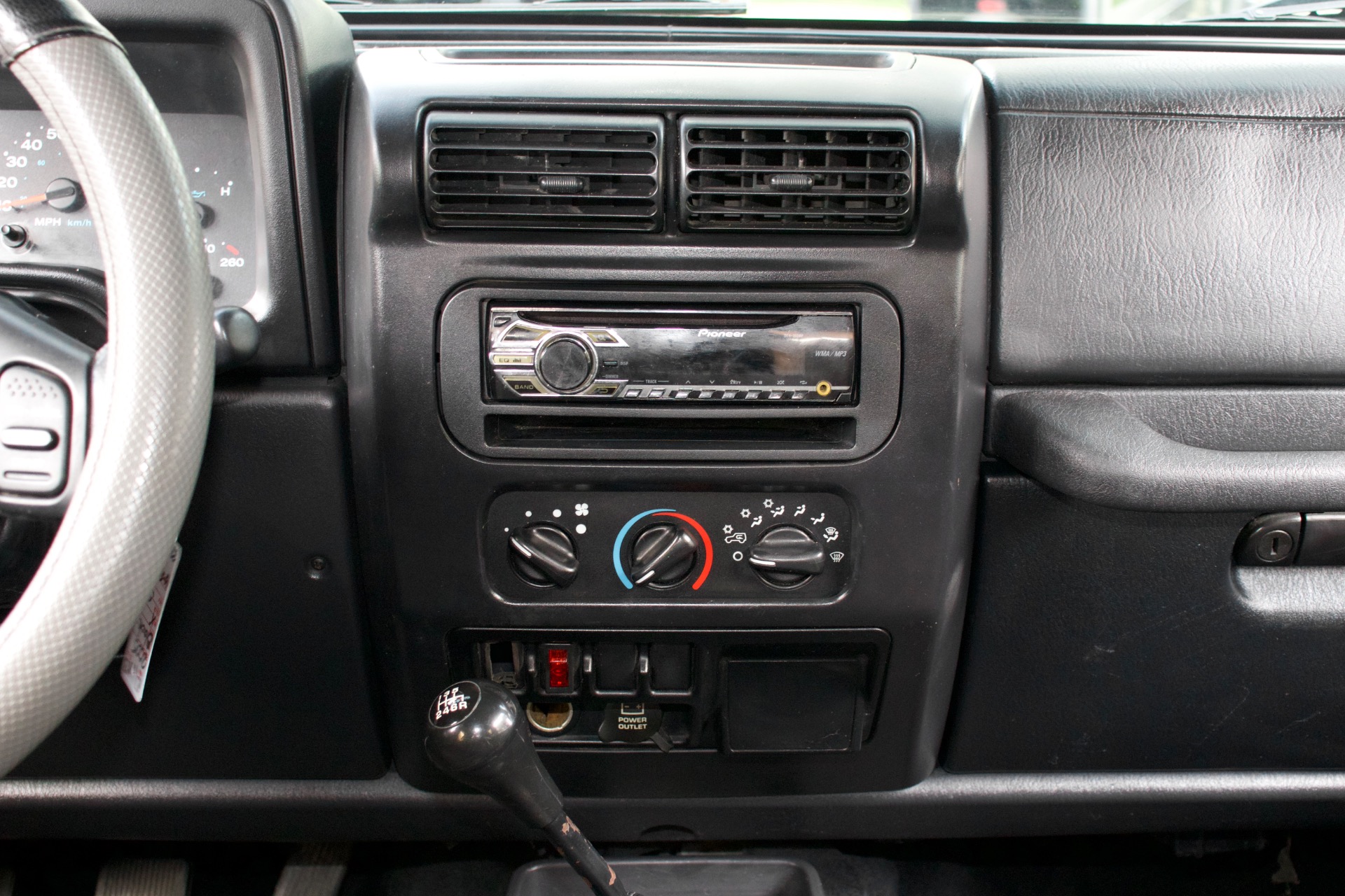 Used-2005-Jeep-Wrangler-X