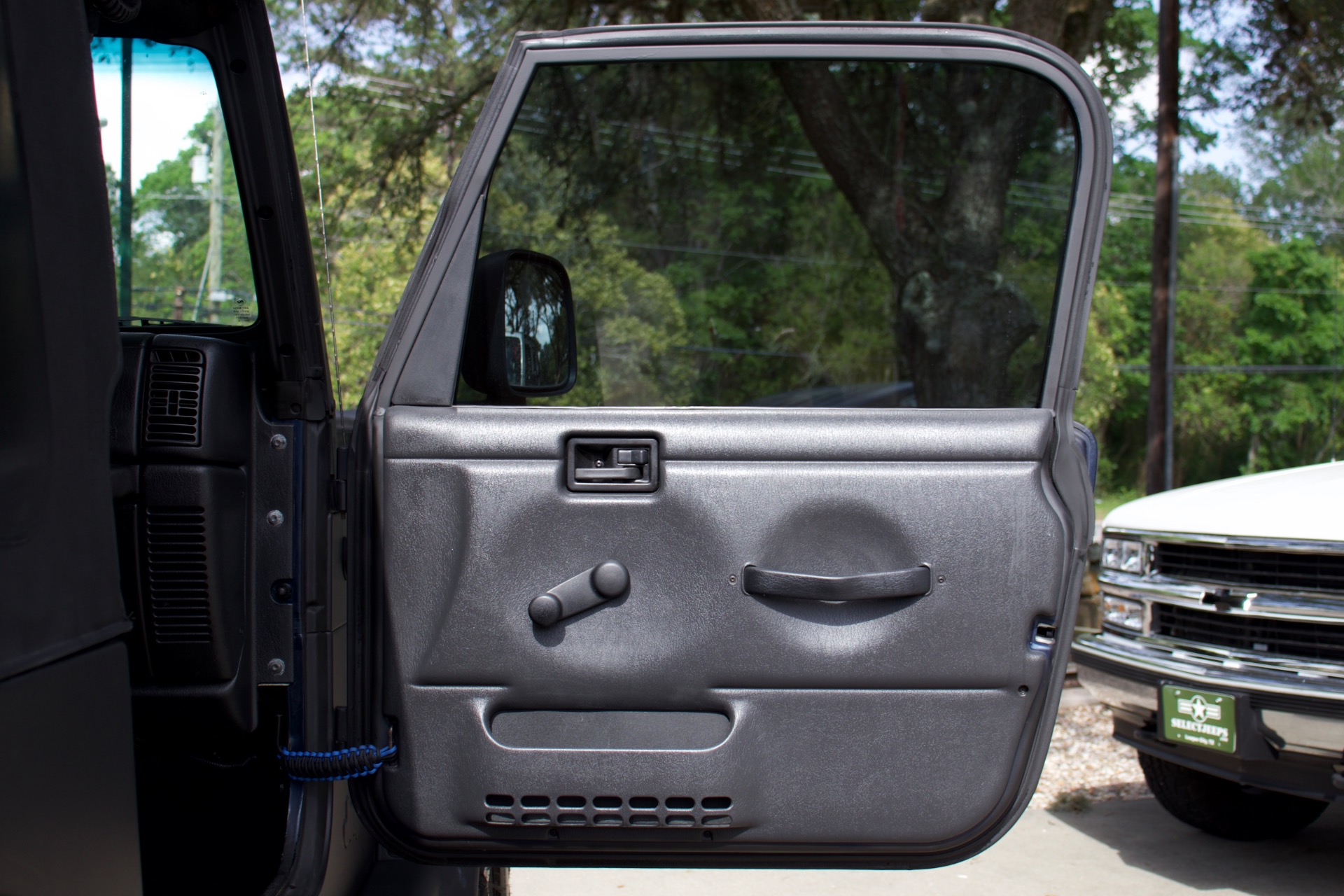 Used-2005-Jeep-Wrangler-X