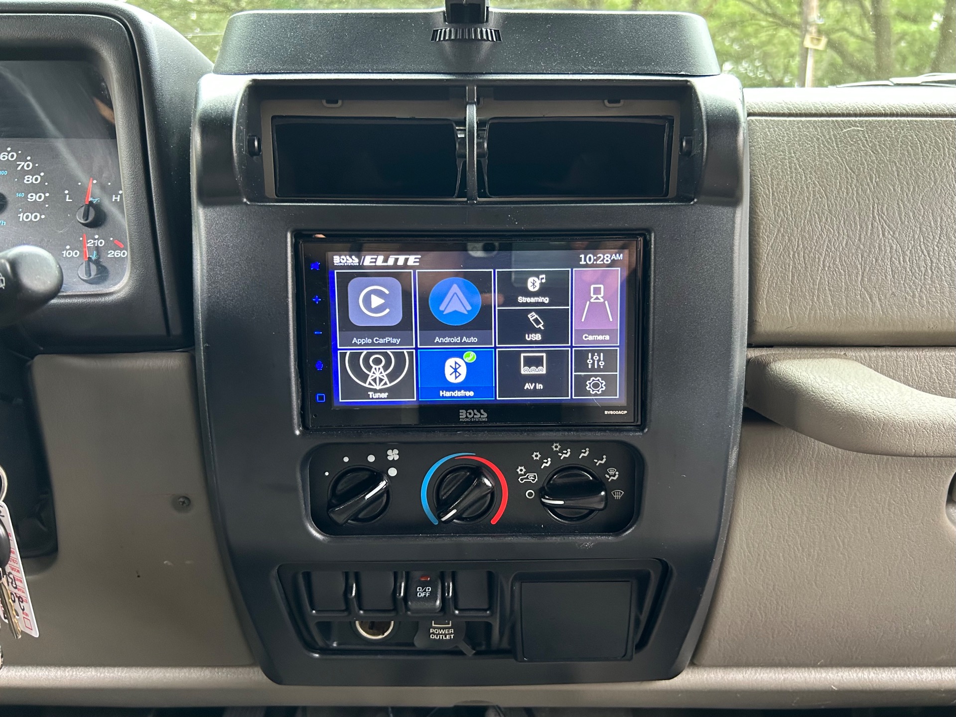 Used-2005-Jeep-Wrangler-Sport