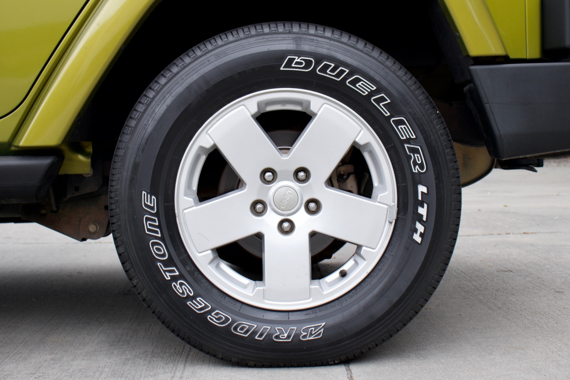 Used-2007-Jeep-Wrangler-Unlimited-RWD-Sahara