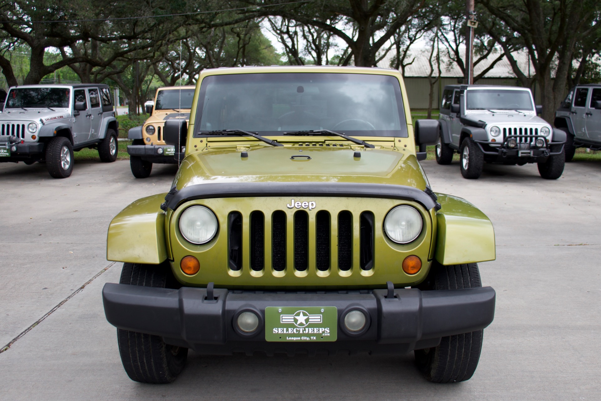Used-2007-Jeep-Wrangler-Unlimited-RWD-Sahara