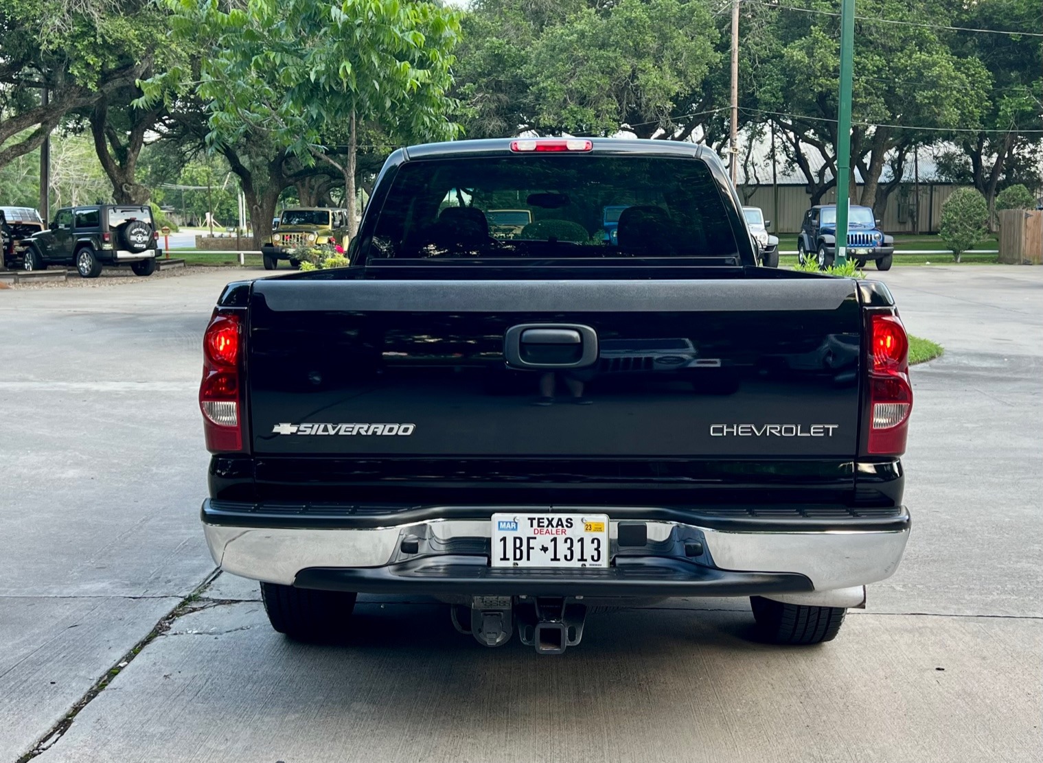 Used-2005-Chevrolet-Silverado-1500-LS