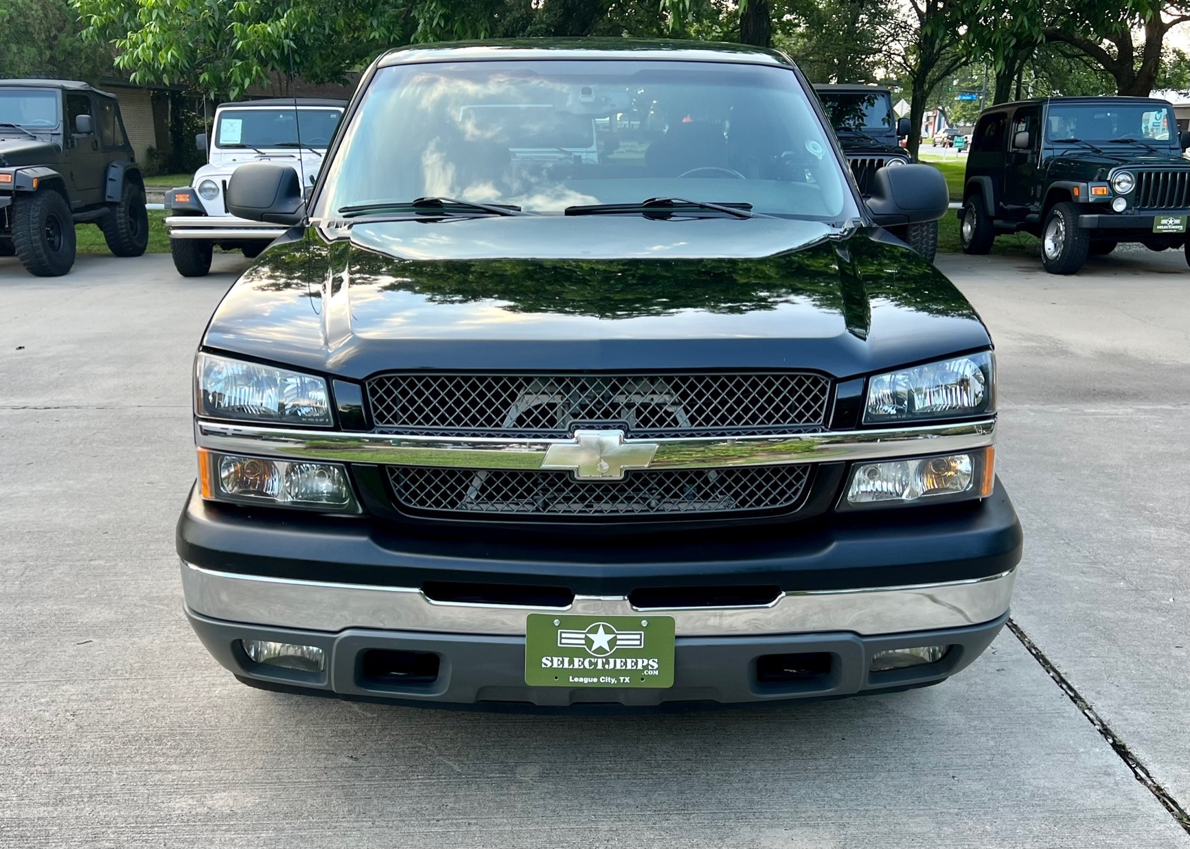 Used-2005-Chevrolet-Silverado-1500-LS