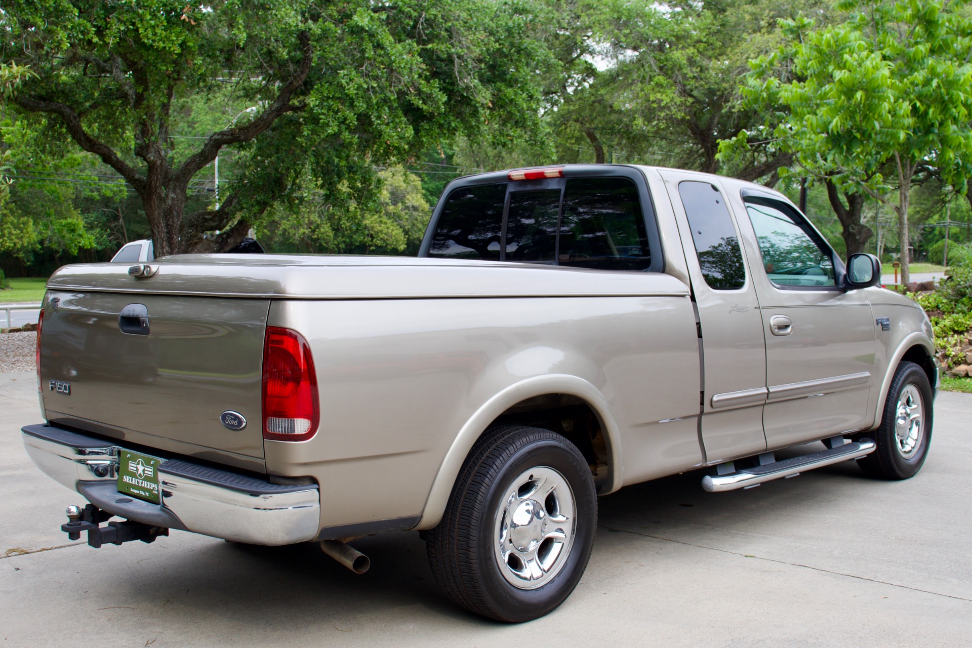 Used-2003-Ford-F-150-Lariat