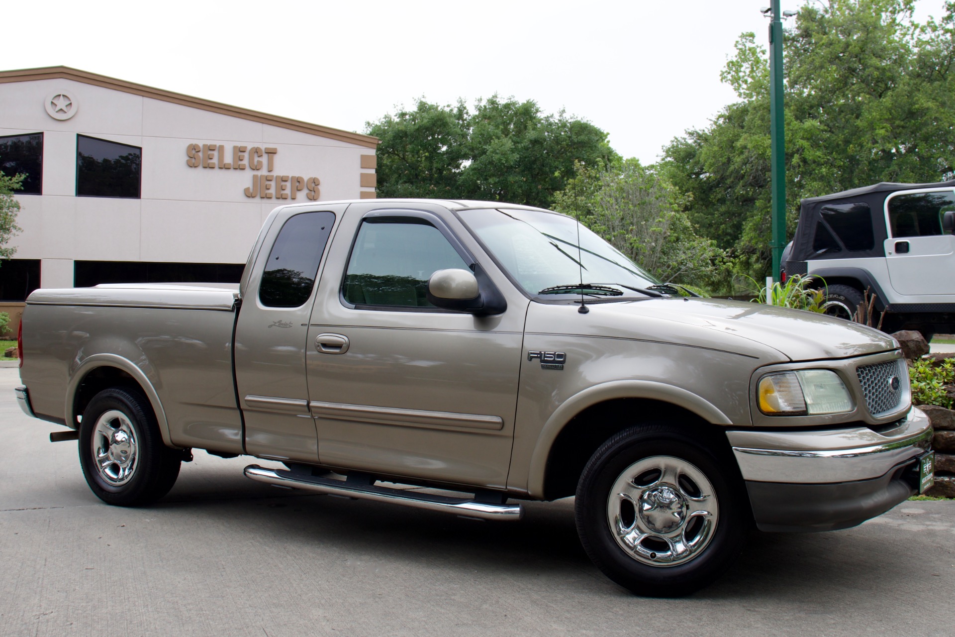 Used-2003-Ford-F-150-Lariat