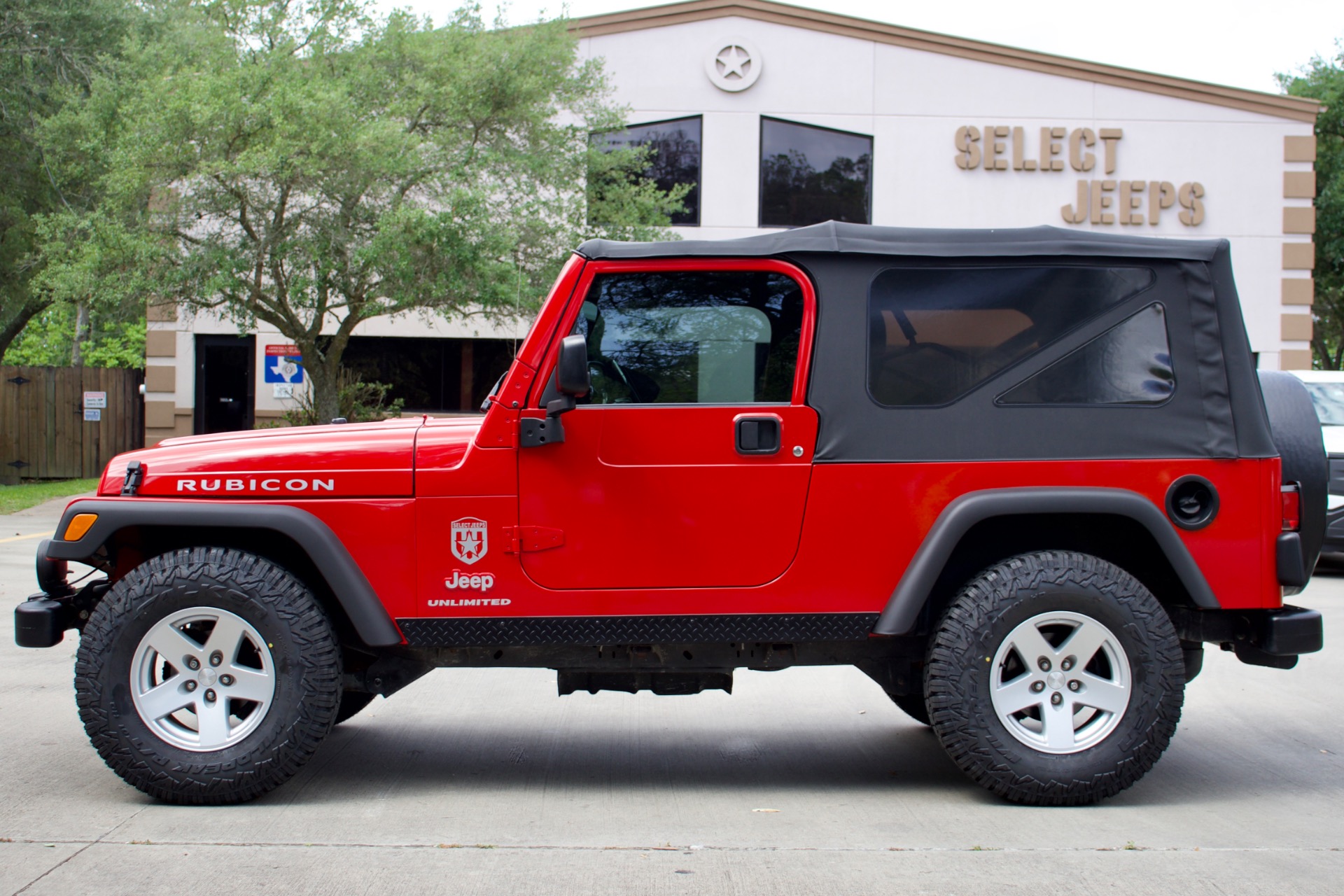 Used-2006-Jeep-Wrangler-Unlimited-Rubicon