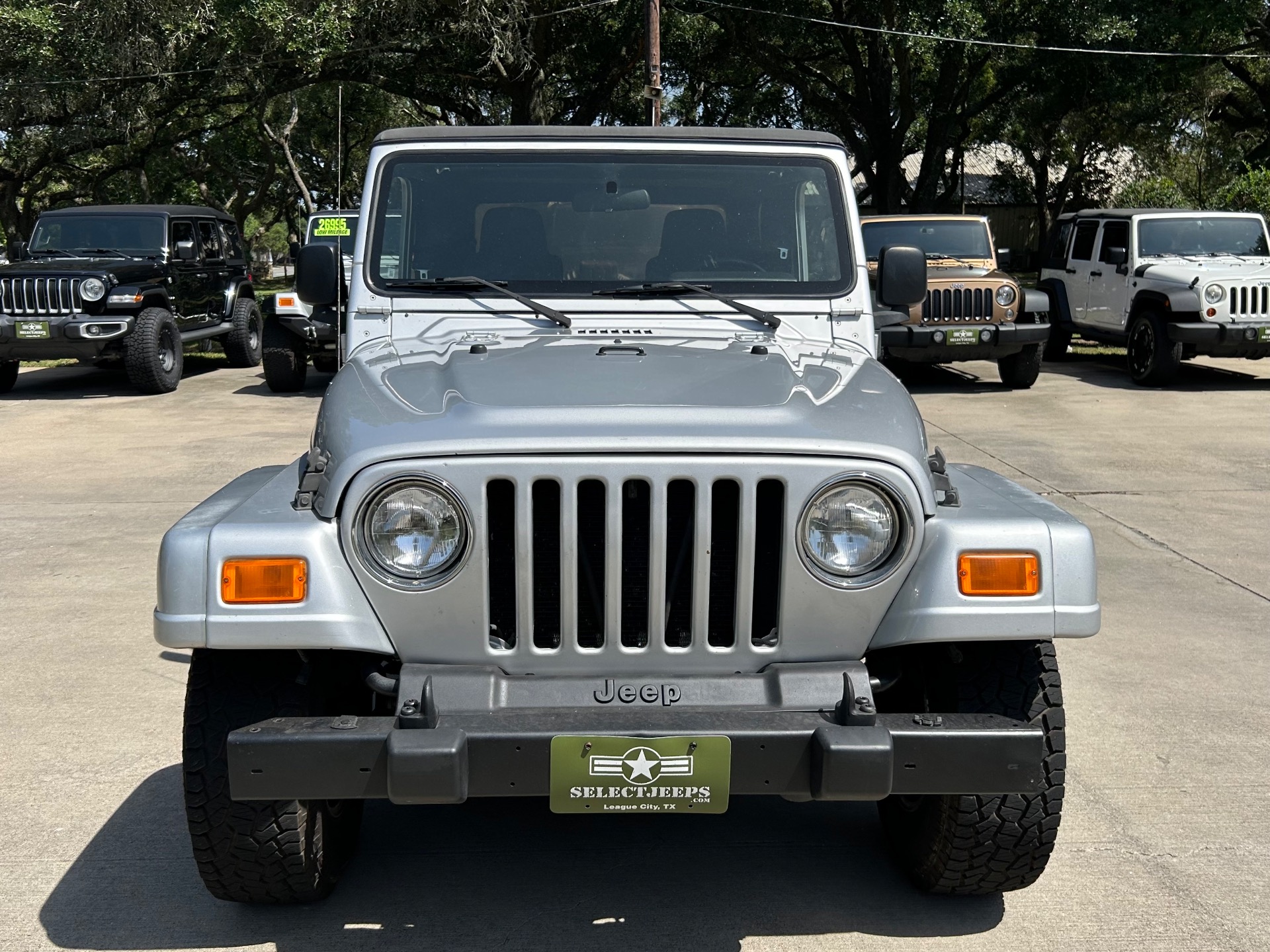 Used-2005-Jeep-Wrangler-Rocky-Mountain-Edition