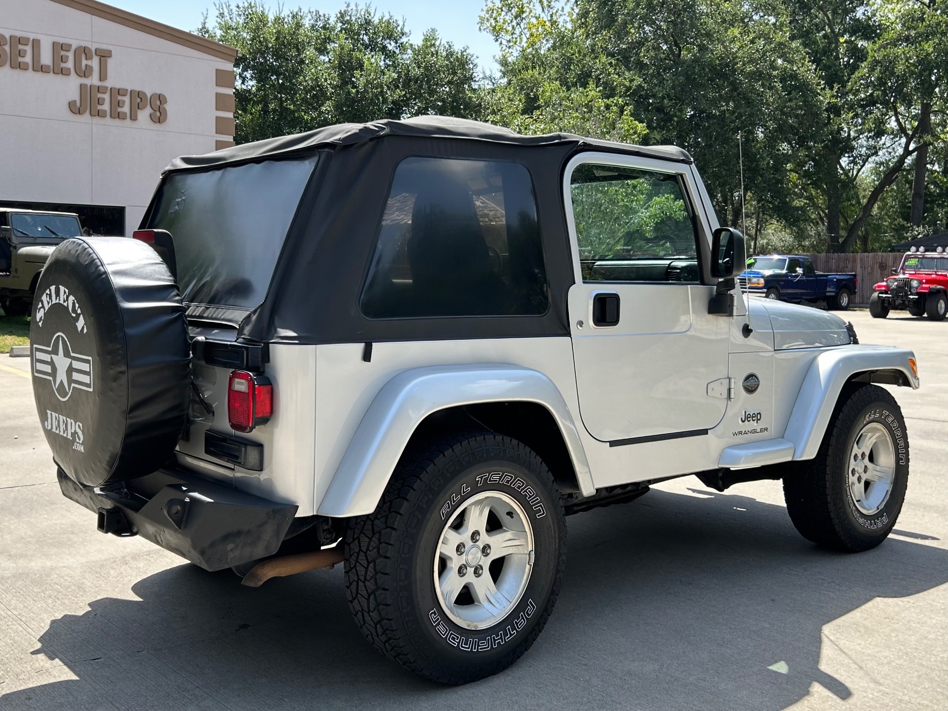 Used-2005-Jeep-Wrangler-Rocky-Mountain-Edition