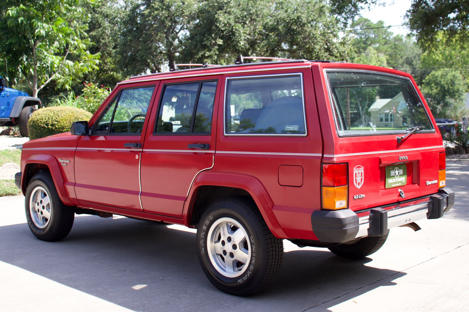 Used-1988-Jeep-Cherokee-Pioneer
