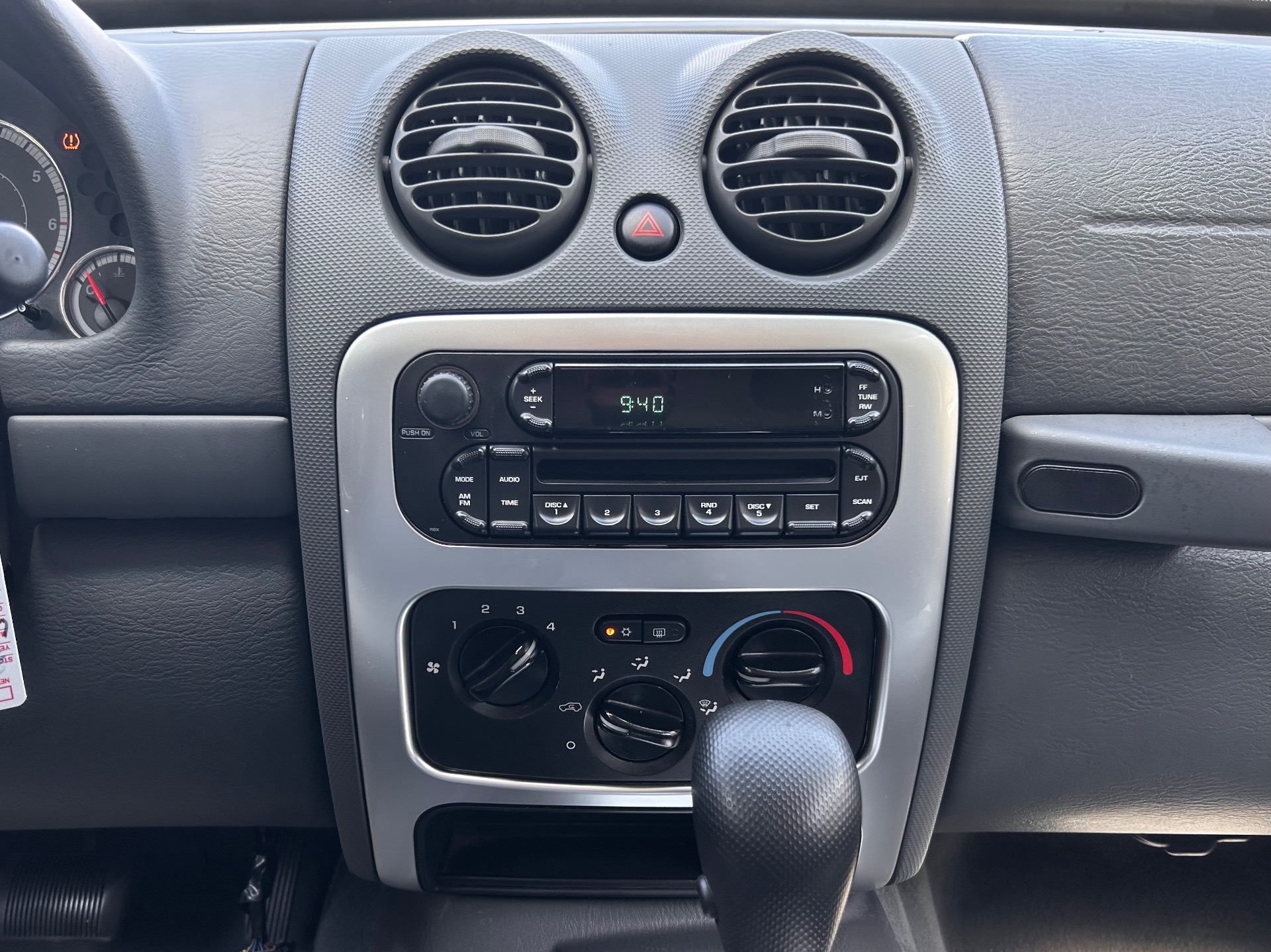 Used-2007-Jeep-Liberty-Limited-Limited