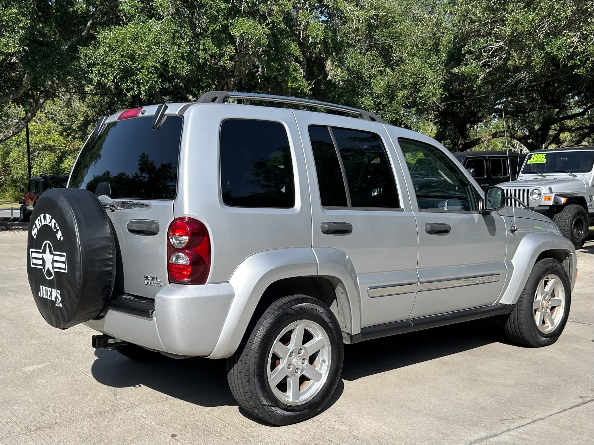 Used-2007-Jeep-Liberty-Limited-Limited