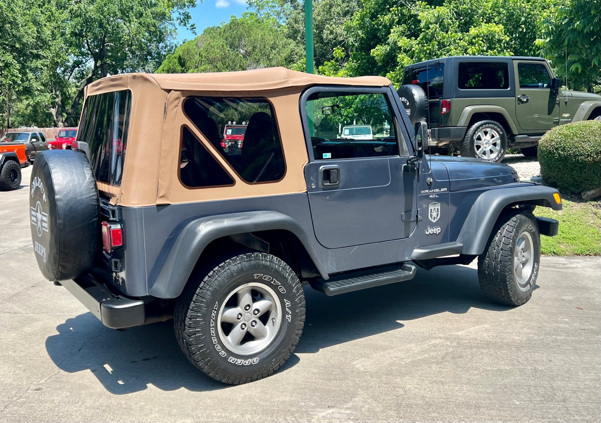 Used-2001-Jeep-Wrangler-Sport-Sport