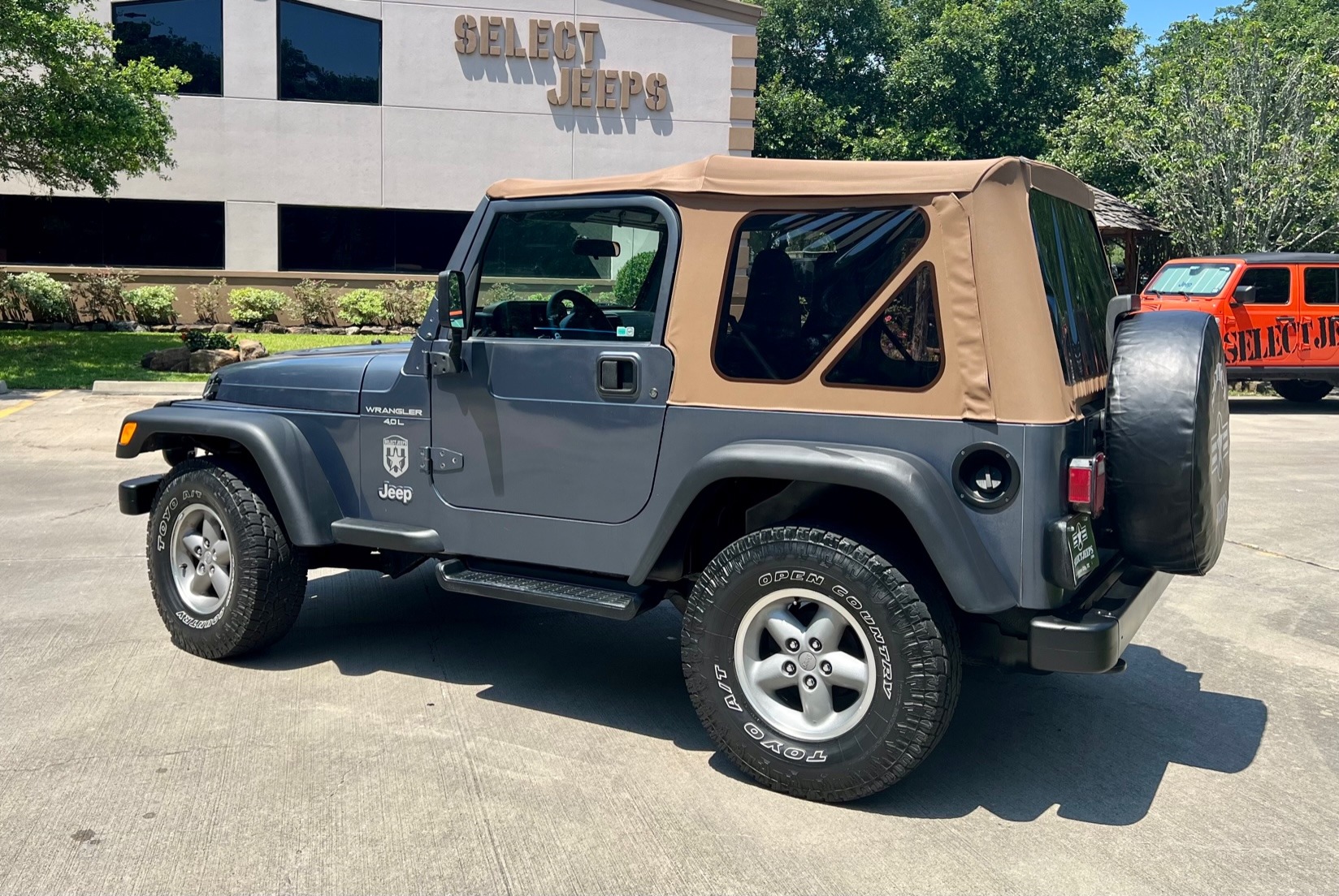 Used-2001-Jeep-Wrangler-Sport-Sport