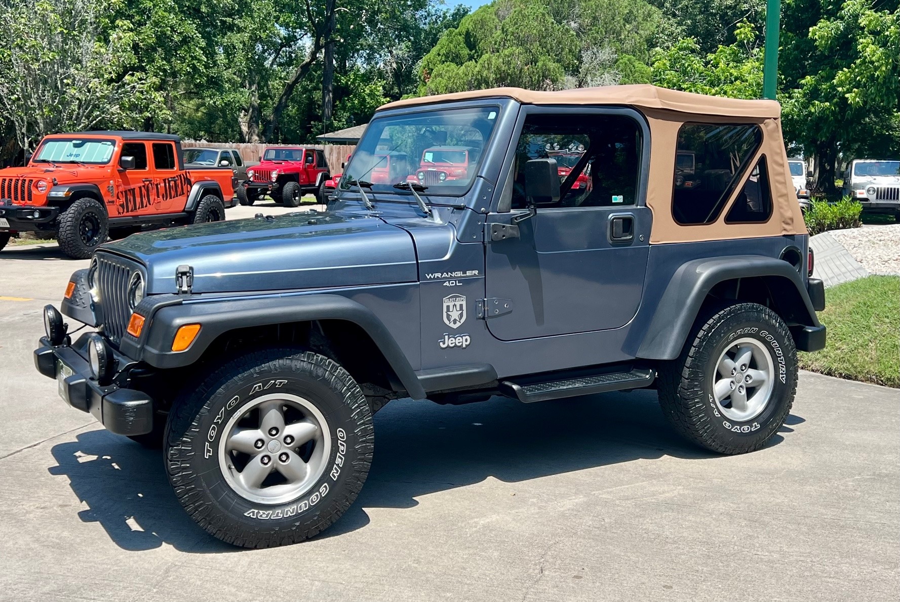 Used-2001-Jeep-Wrangler-Sport-Sport