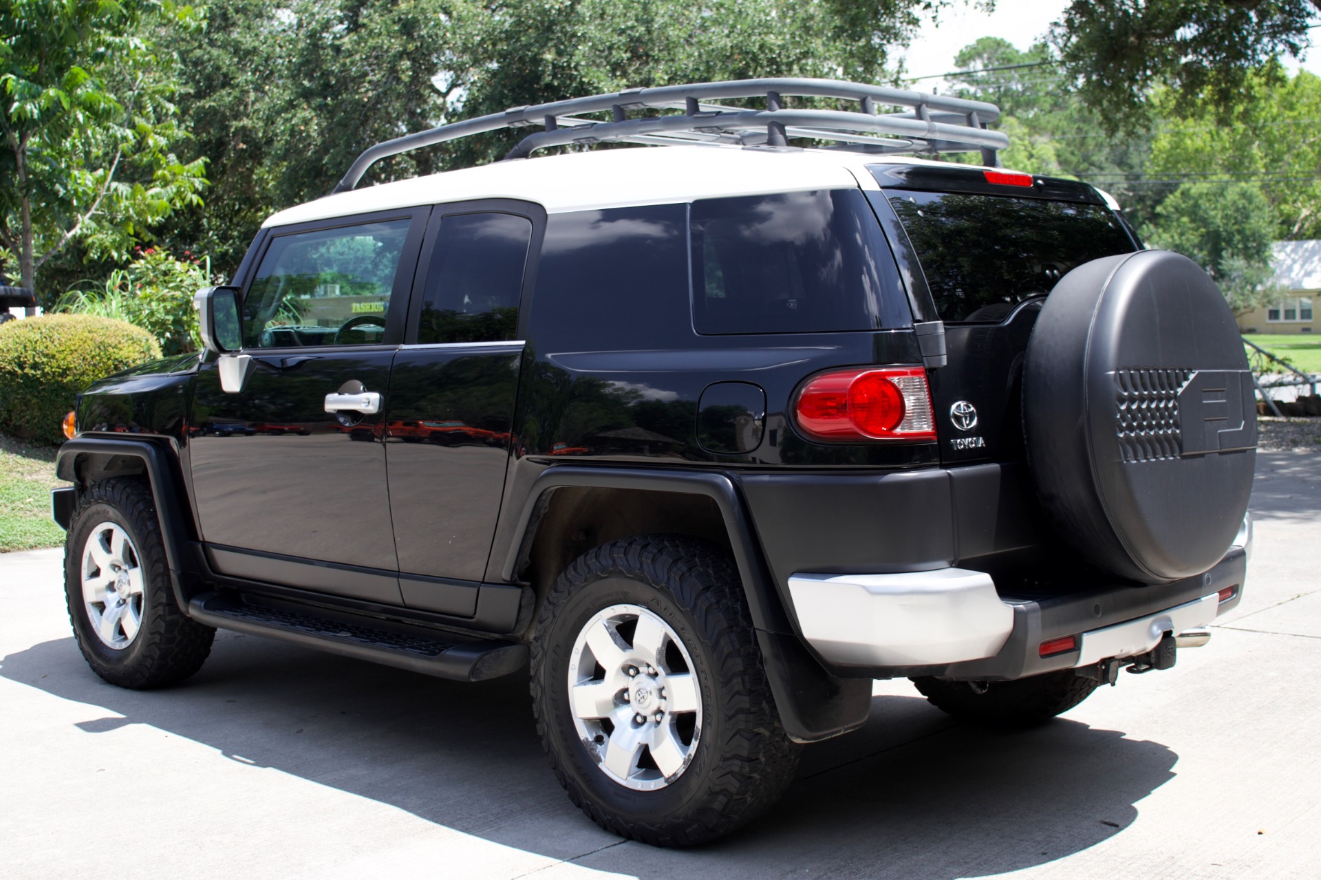 Used-2007-Toyota-FJ-Cruiser